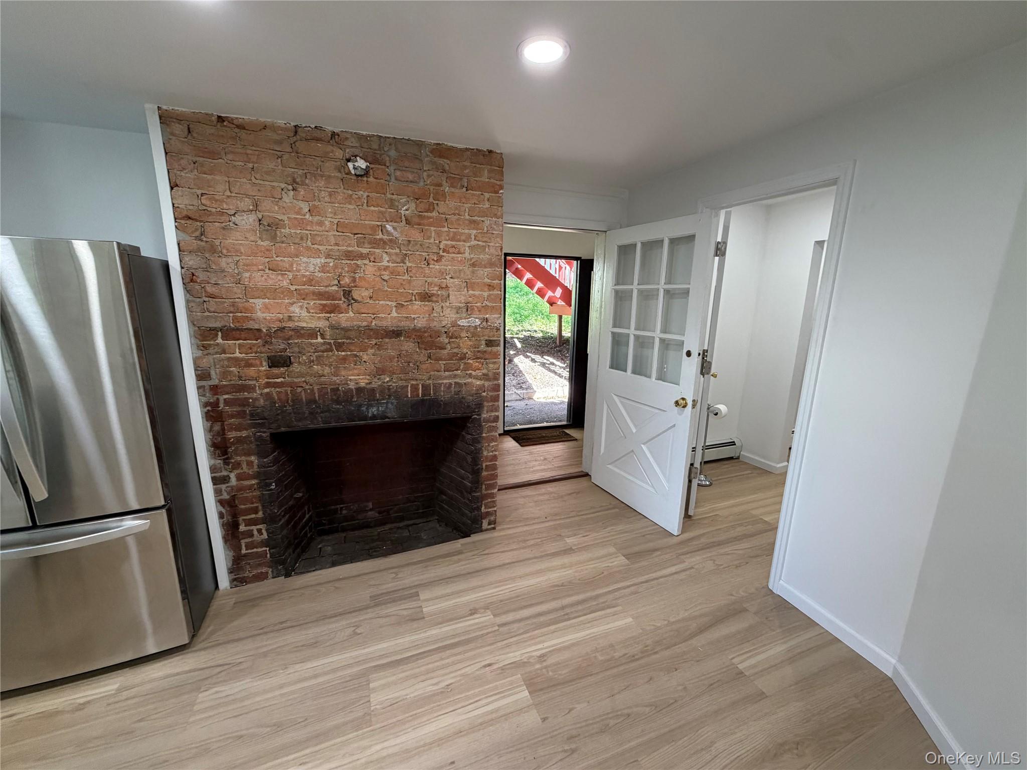 29 Delano Street, Unit 1 photo 9