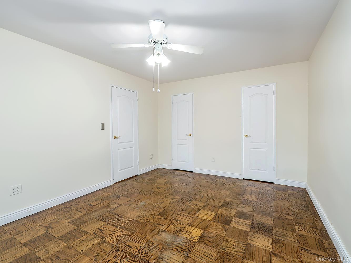 32 Pearsall, Unit 1A photo 10