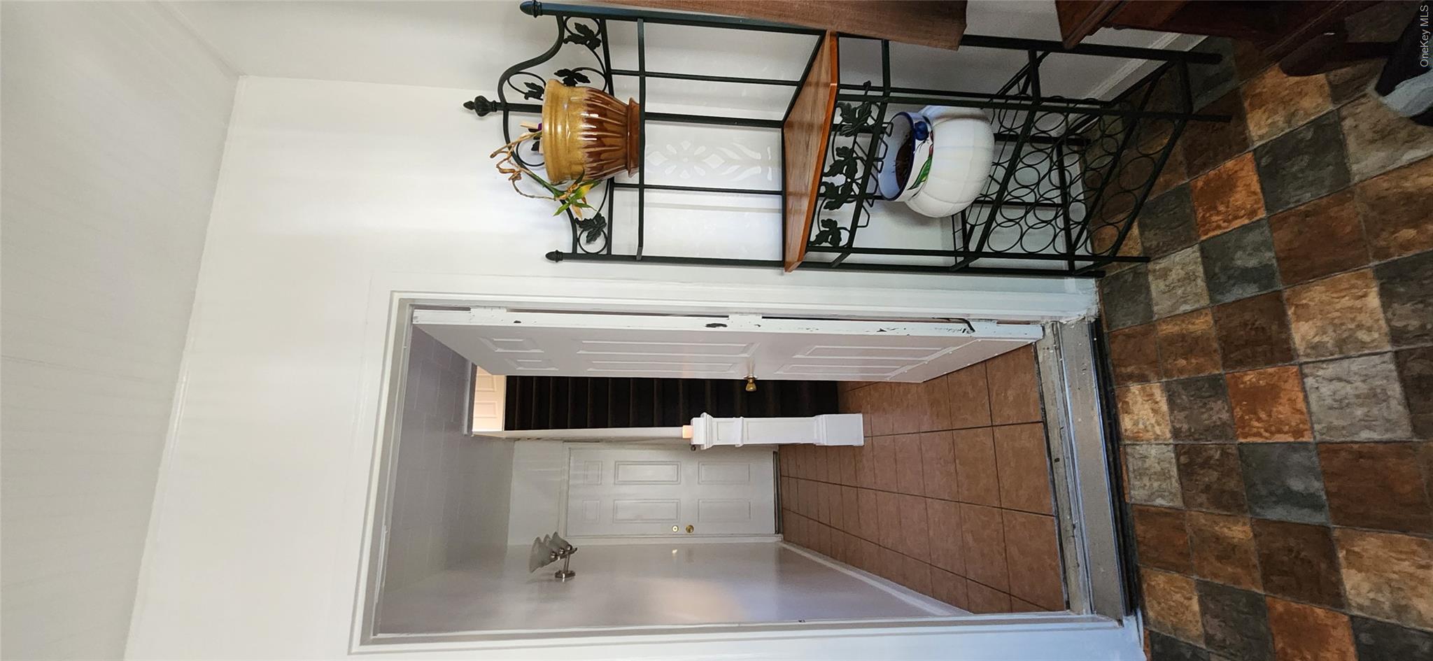 1637 Stadium Avenue – For Sale photo 5