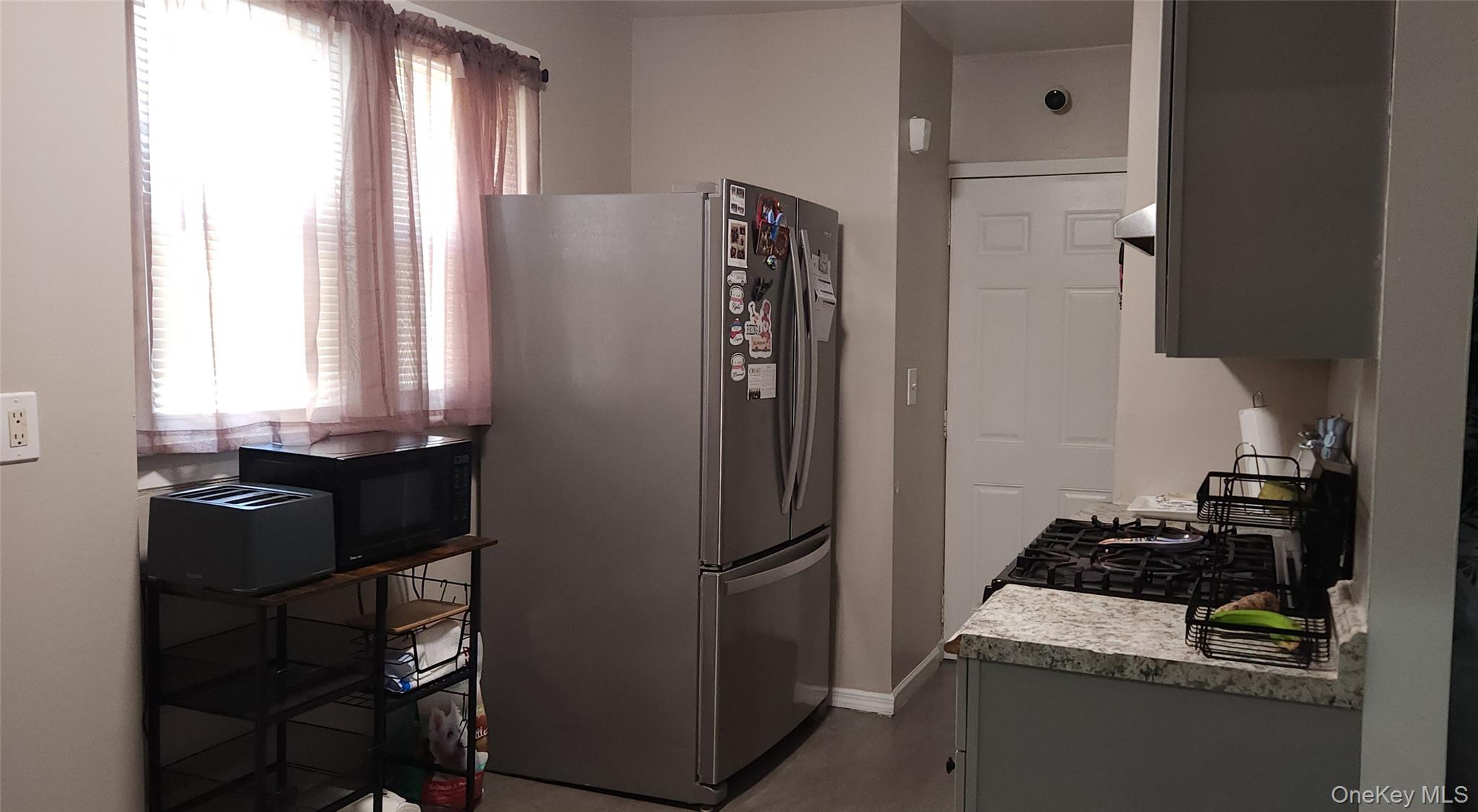 1637 Stadium Avenue – For Sale photo 7