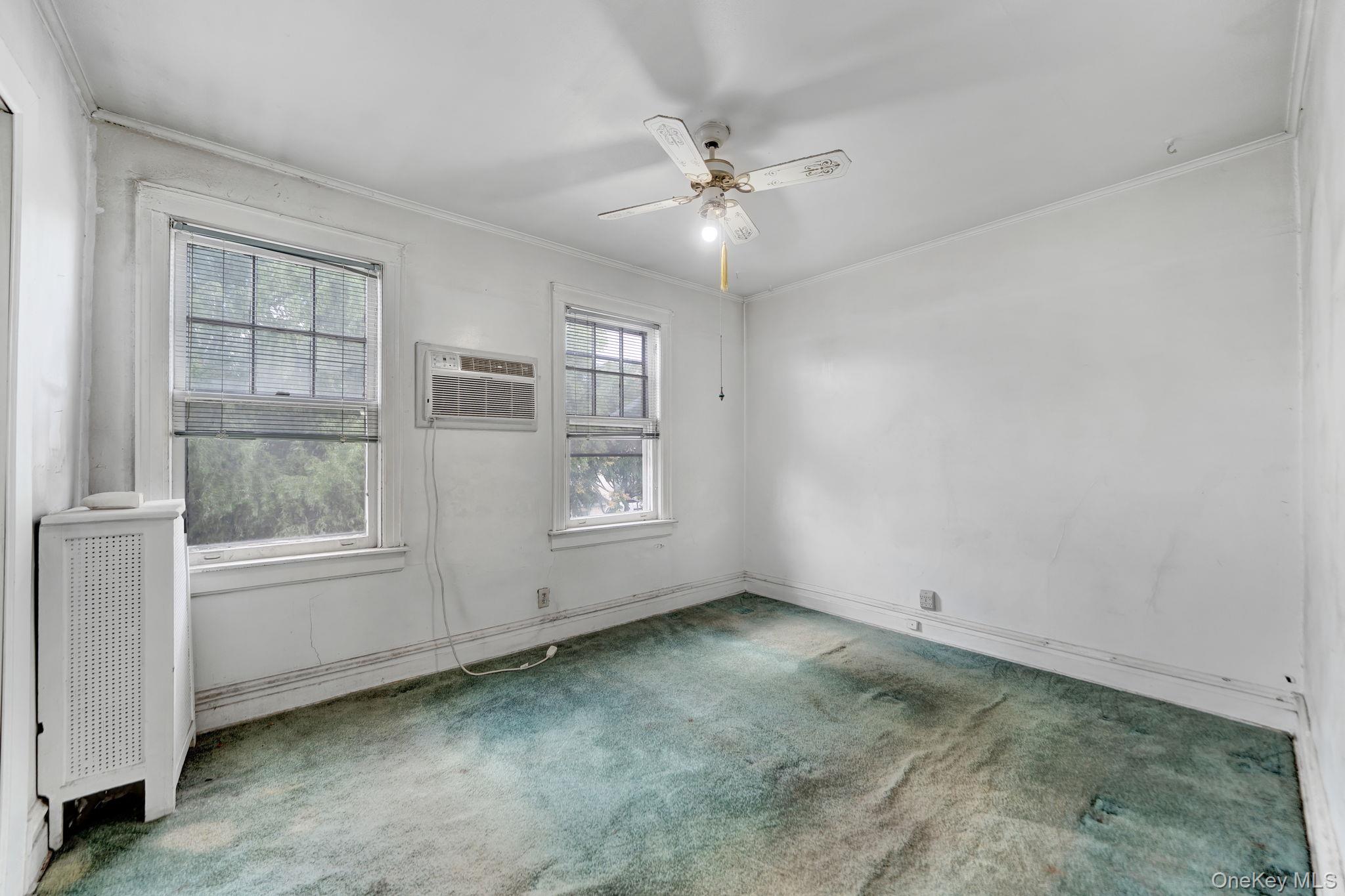 61-43 Wetherole Street – For Sale photo 14