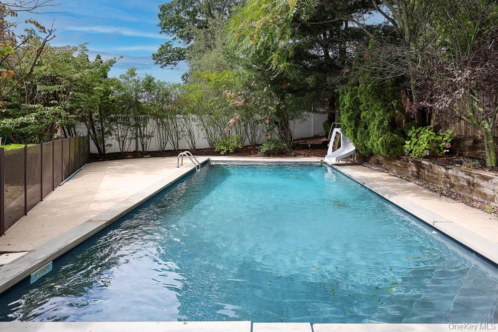 29 Puritan Lane – For Sale photo 38