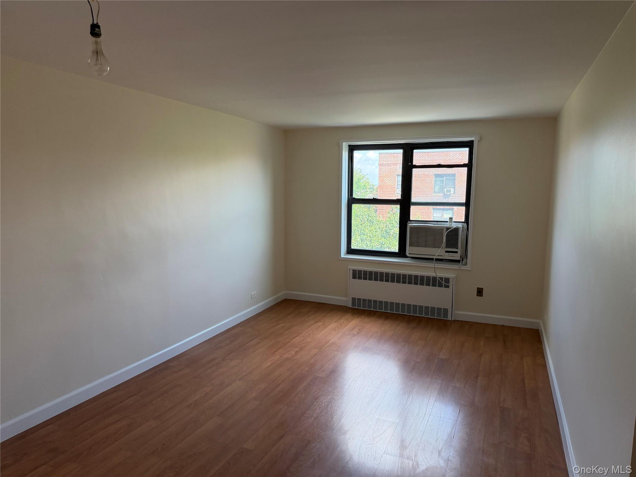 88-10 34 Avenue, Unit 6A photo 9