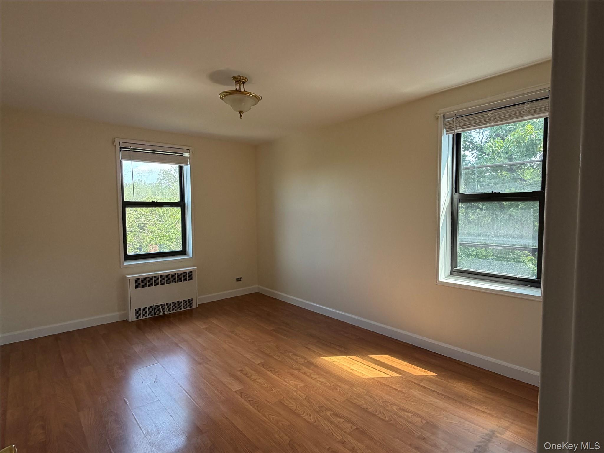 88-10 34 Avenue, Unit 6A photo 12