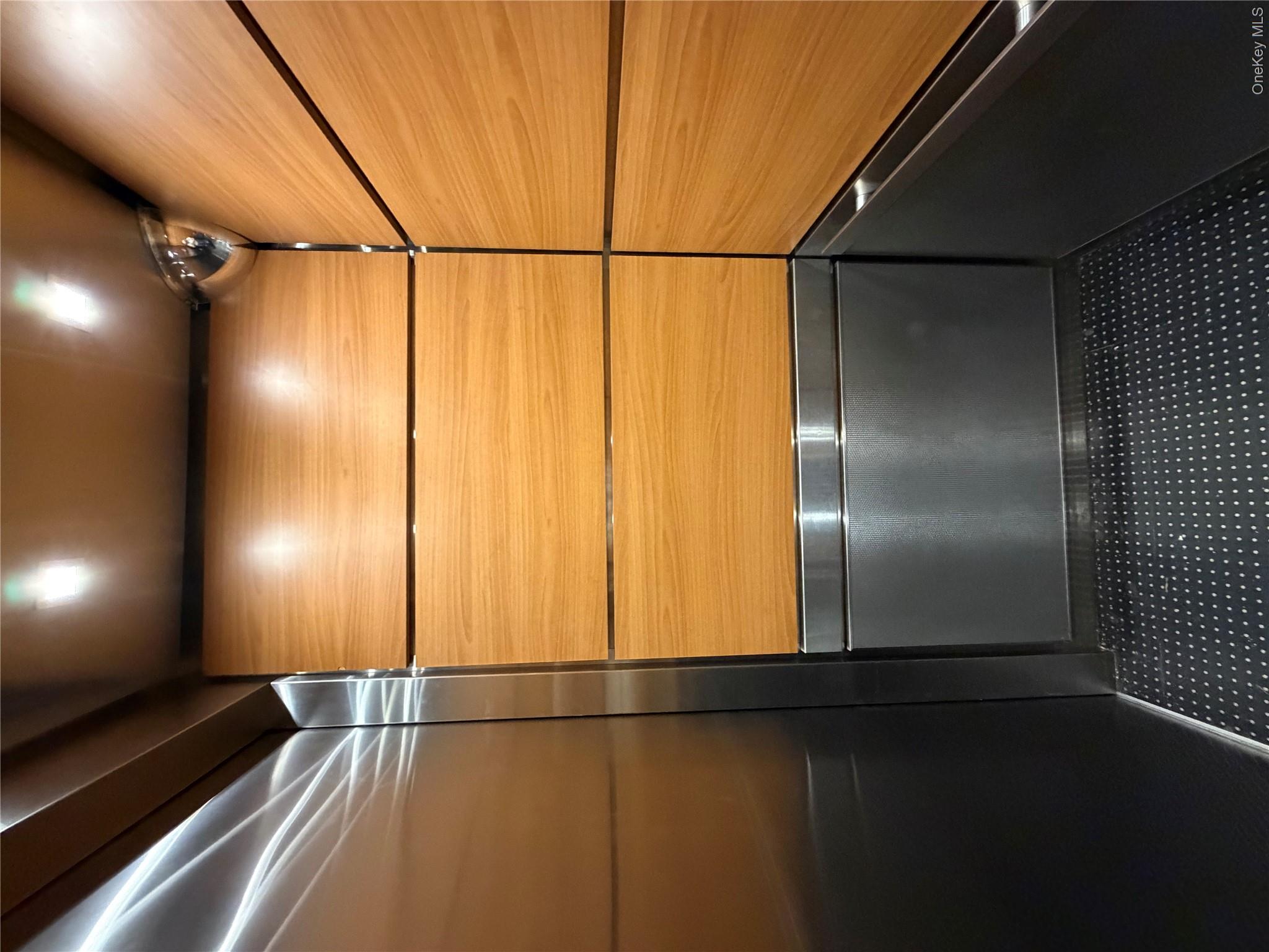 88-10 34 Avenue, Unit 6A photo 18