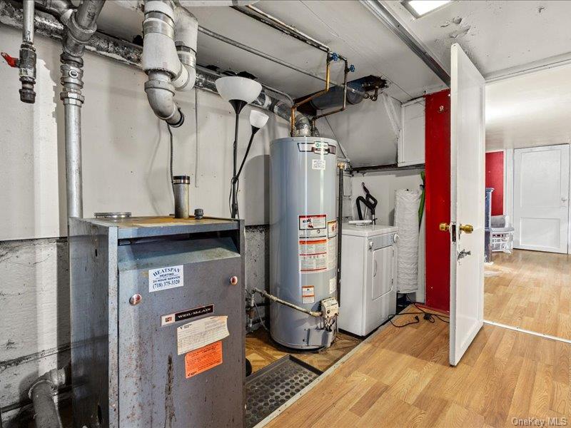 124-01 111 – For Sale photo 29