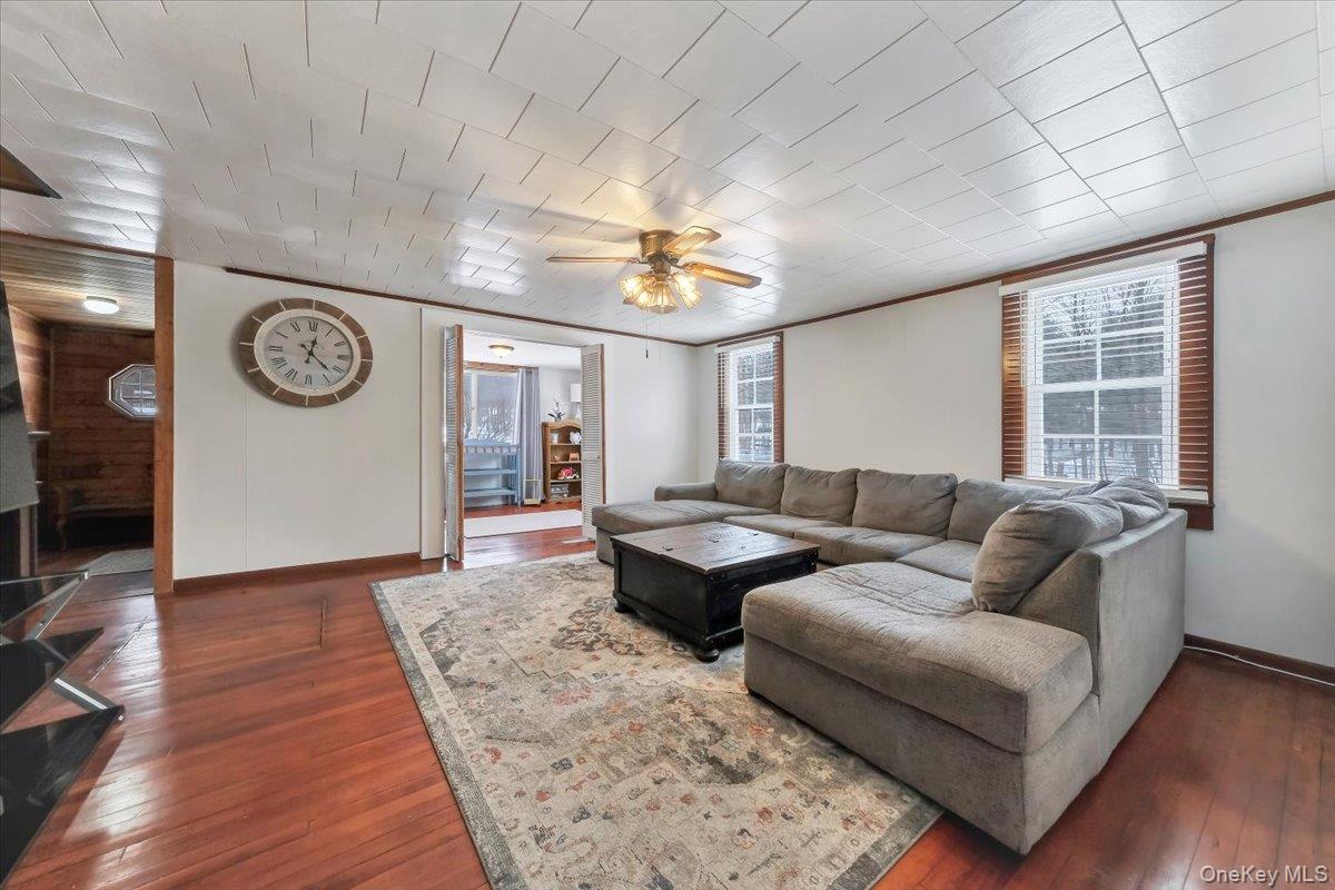 596 Angola Road – For Sale photo 6