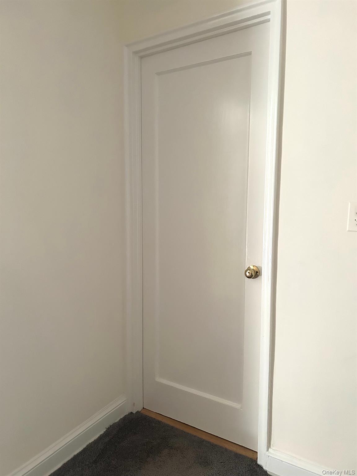 90 Bryant Avenue, Unit E-6D photo 16