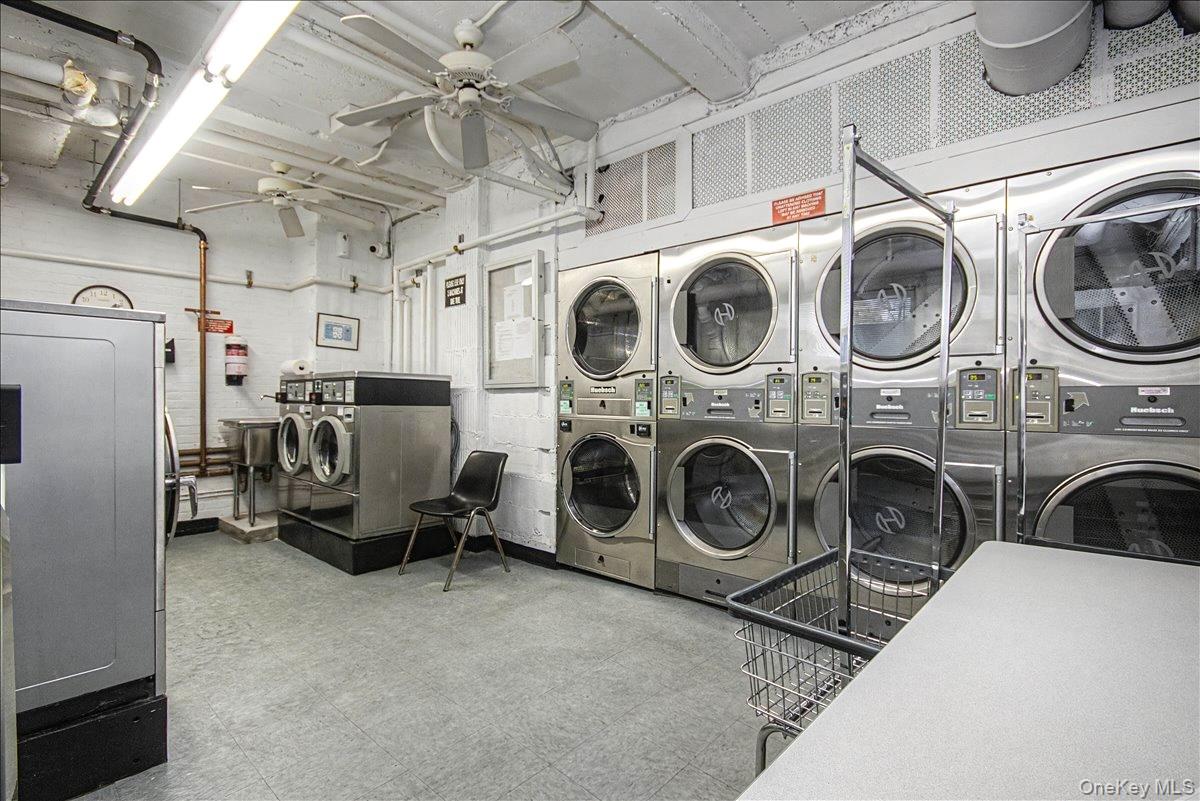90 Bryant Avenue, Unit E-6D photo 21