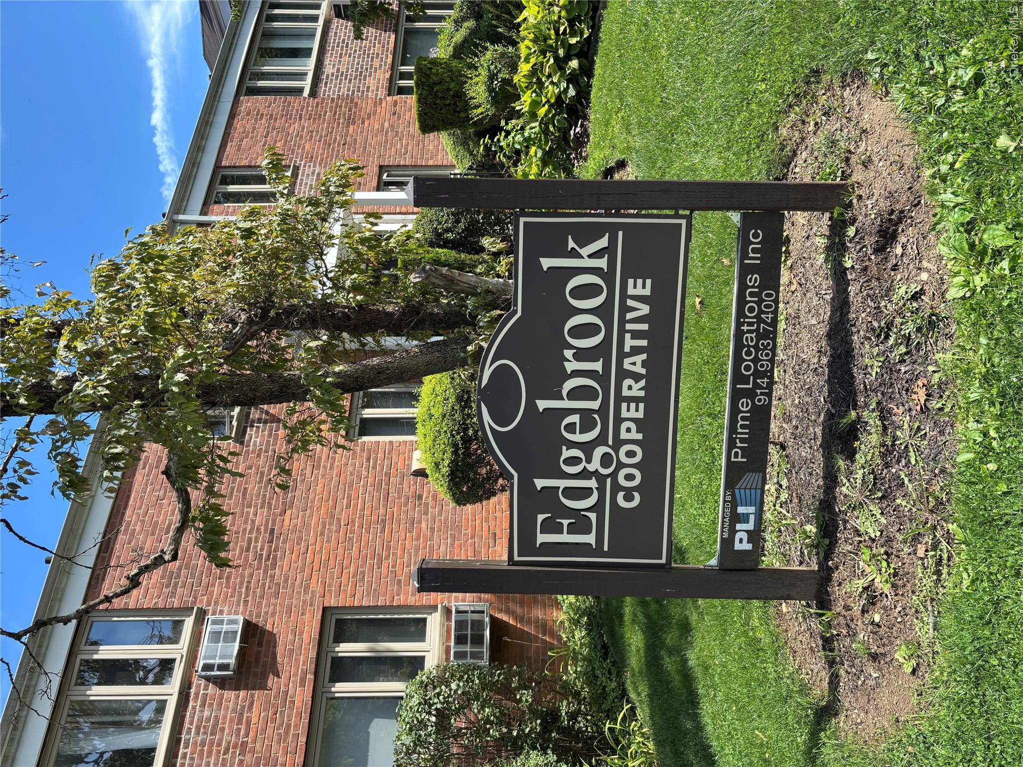 40 Lawrence Drive, Unit D