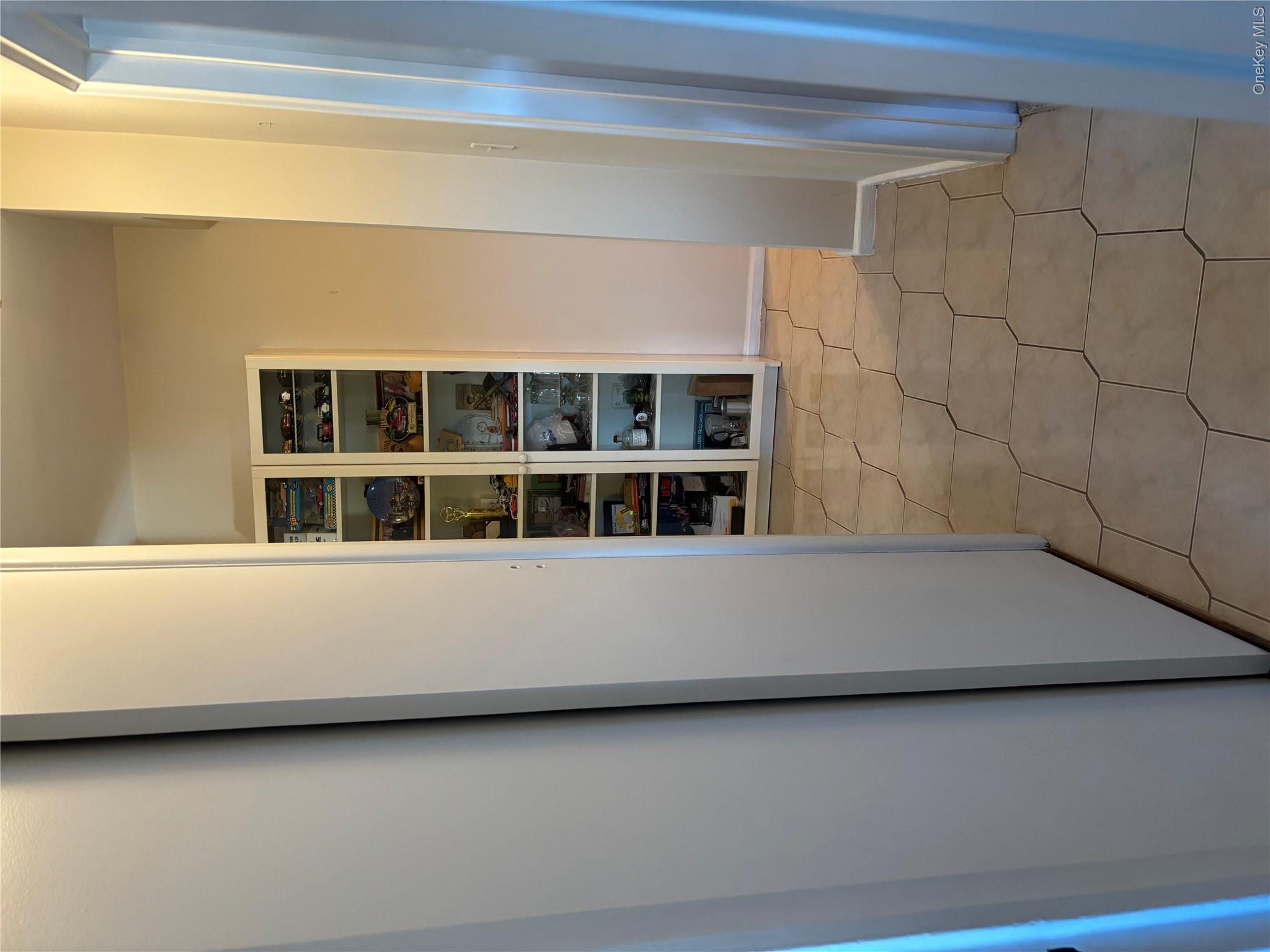 40 Lawrence Drive, Unit D photo 15