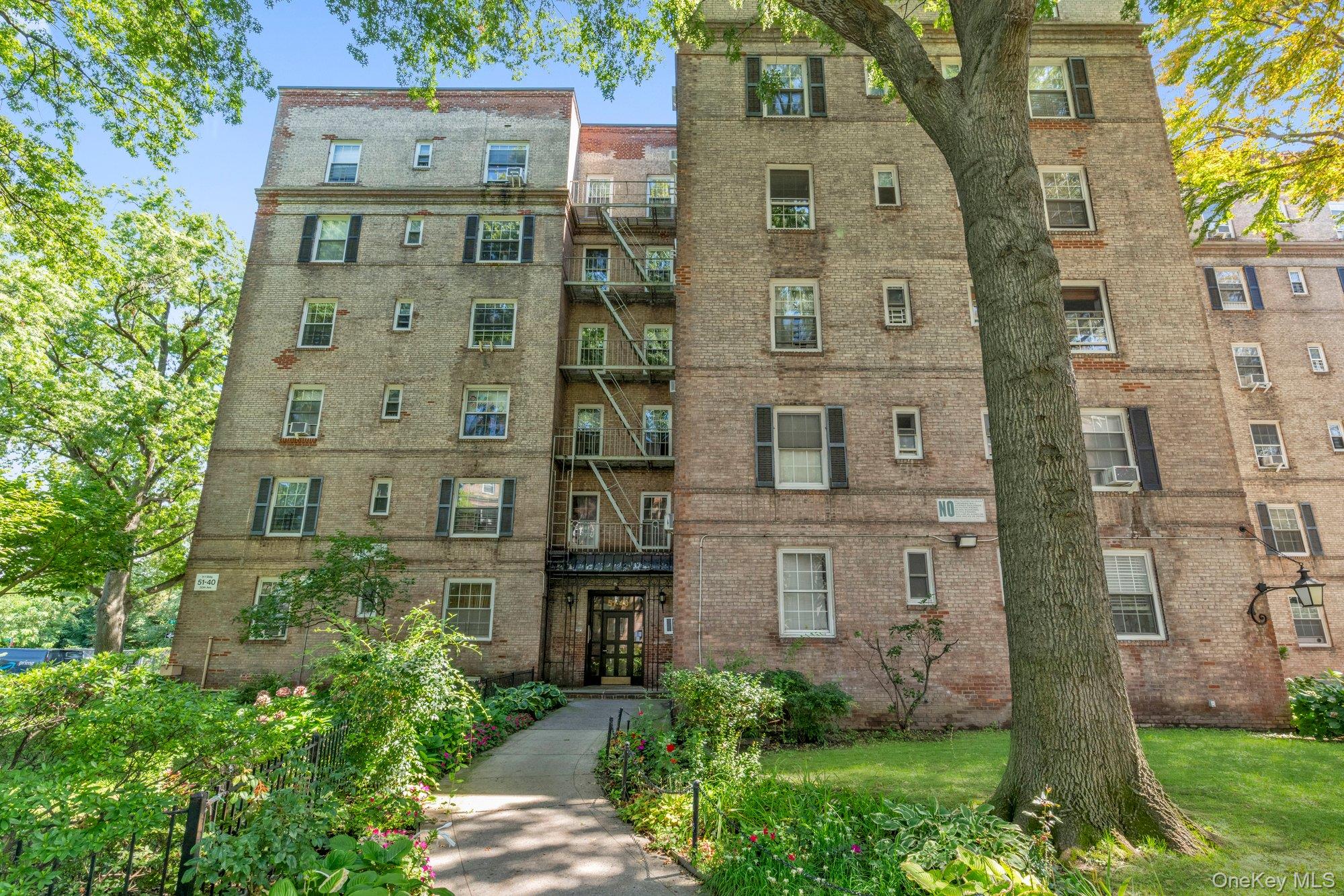 5140 30th Avenue, Unit 4A