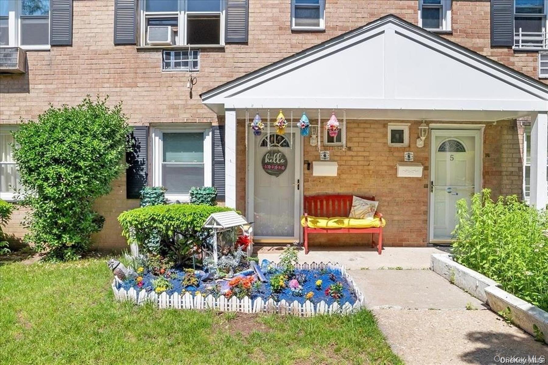 130 Glenwood Avenue, Unit 6