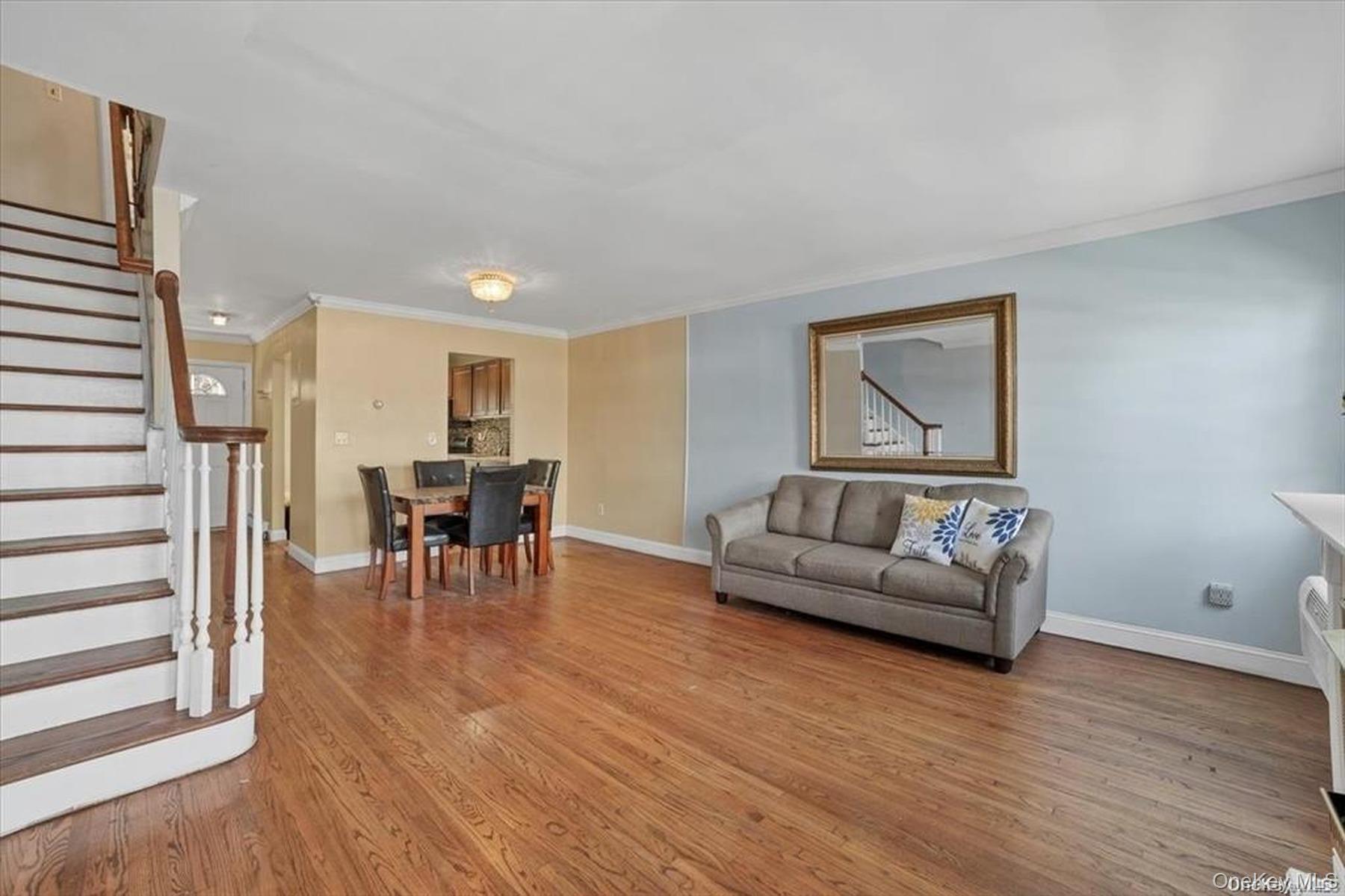 130 Glenwood Avenue, Unit 6 photo 3