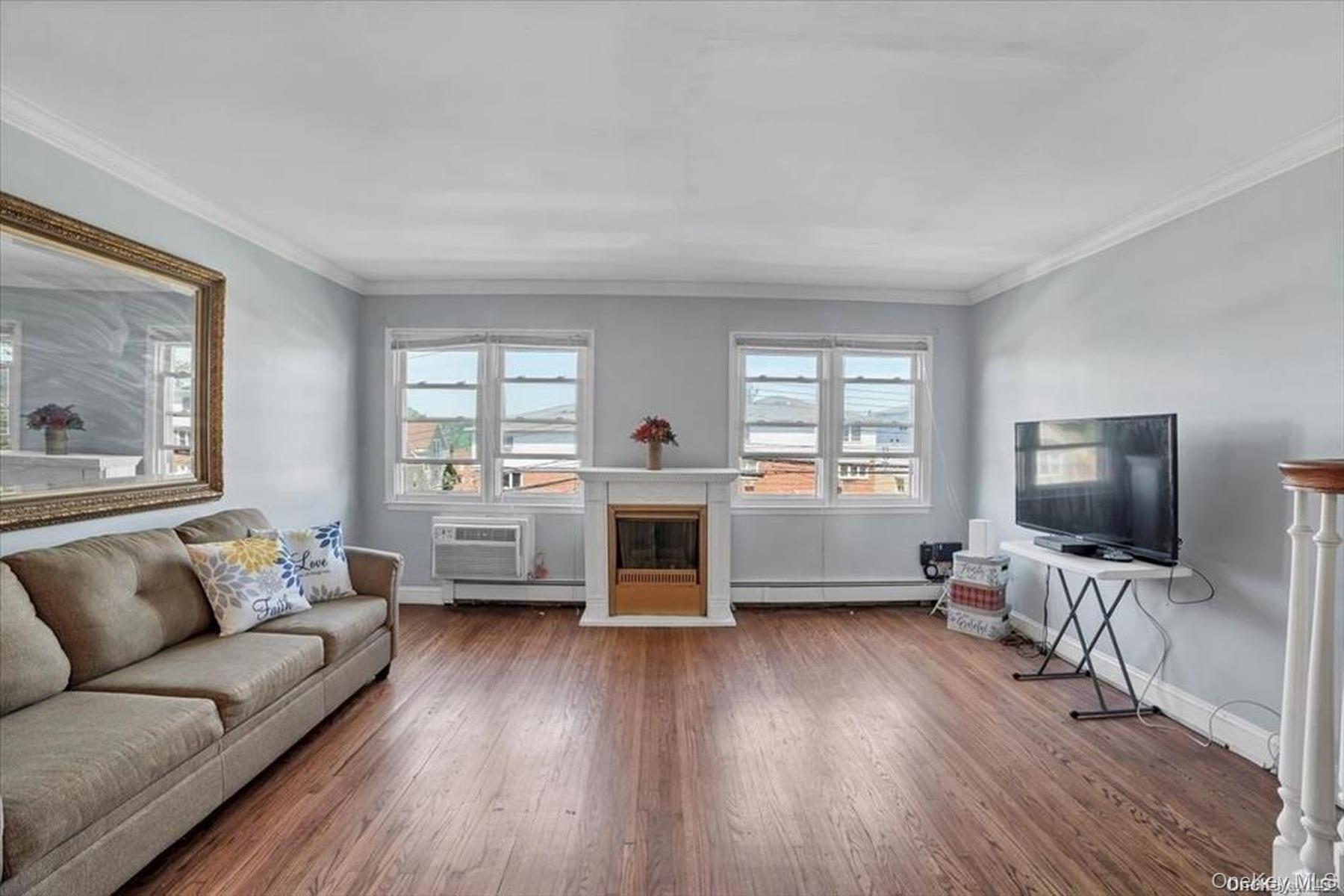 130 Glenwood Avenue, Unit 6 photo 2