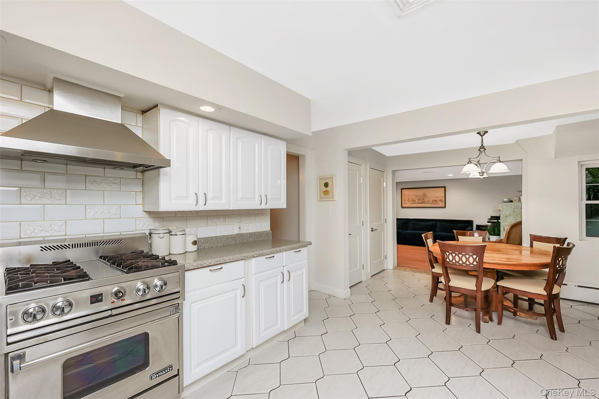 211 147th Street – For Sale photo 18