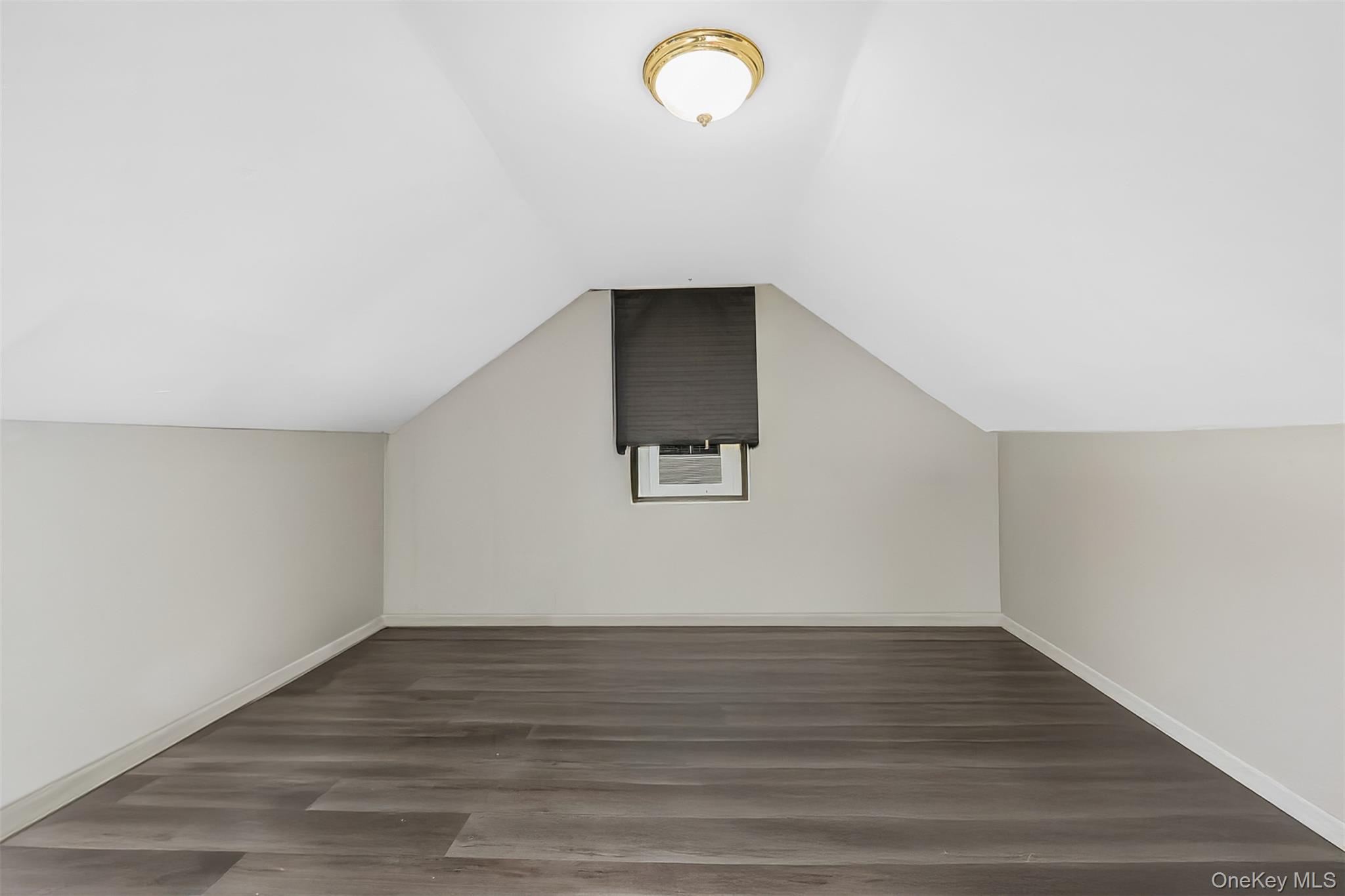211 147th Street – For Sale photo 37