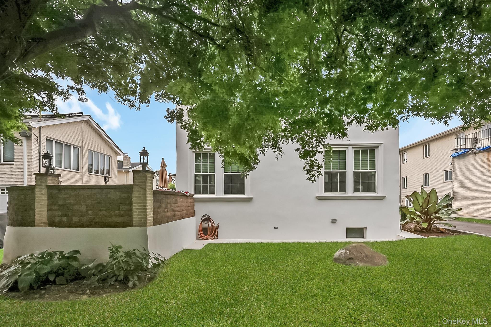 211 147th Street – For Sale photo 47