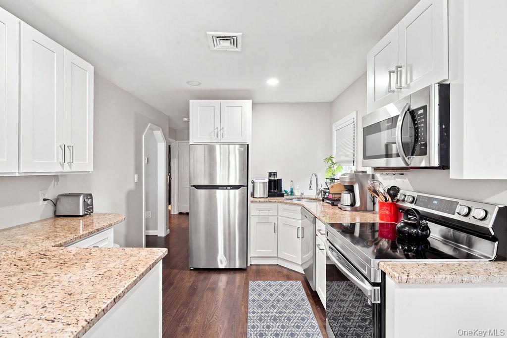 731 Muncey Road – For Sale photo 5