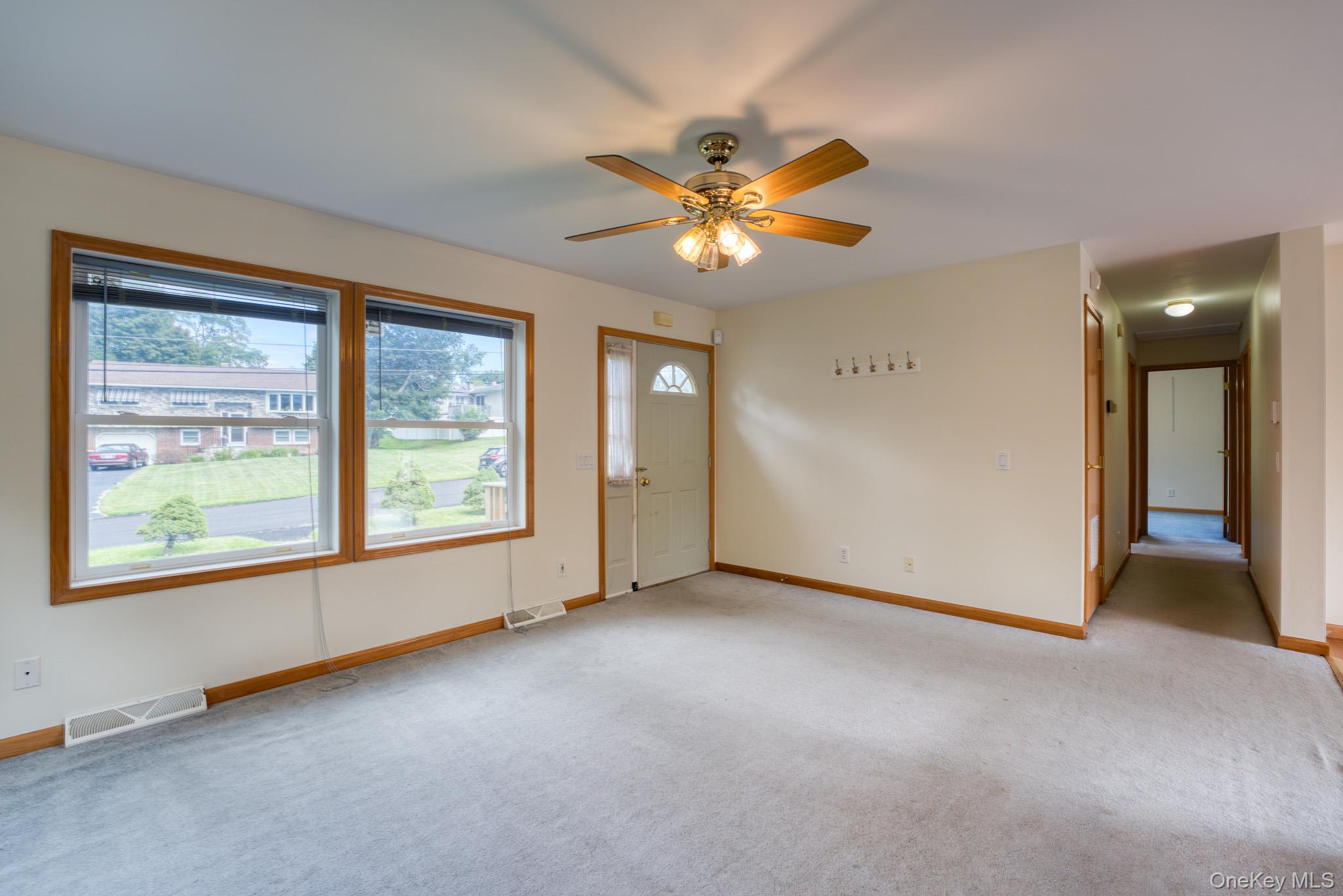 200 Doris Street – For Sale photo 6