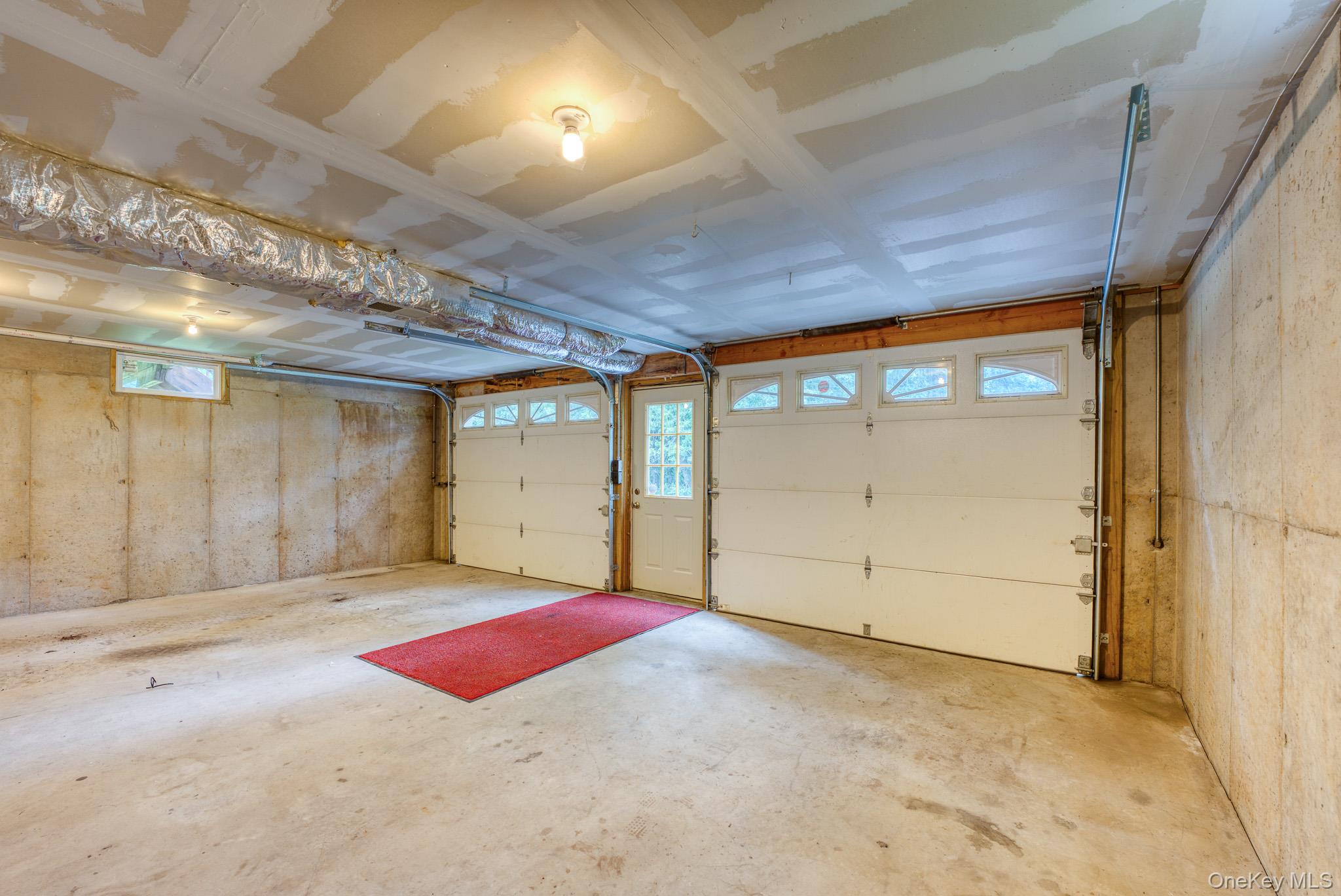200 Doris Street – For Sale photo 17