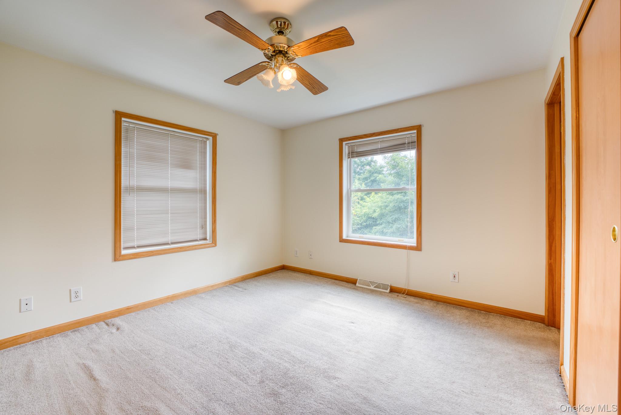 200 Doris Street – For Sale photo 11