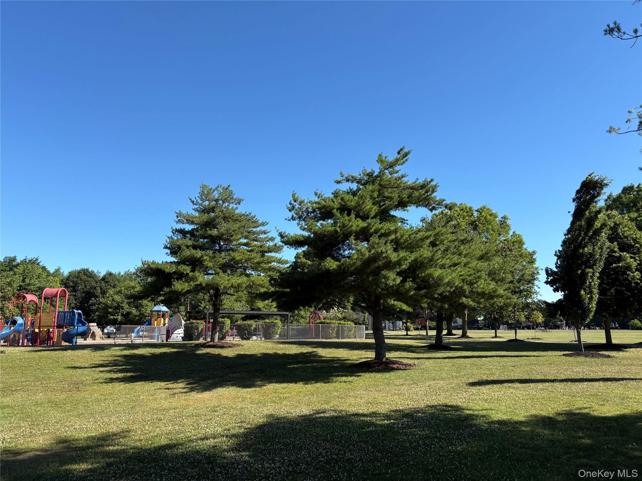 1975 Lenox Avenue – For Sale photo 9