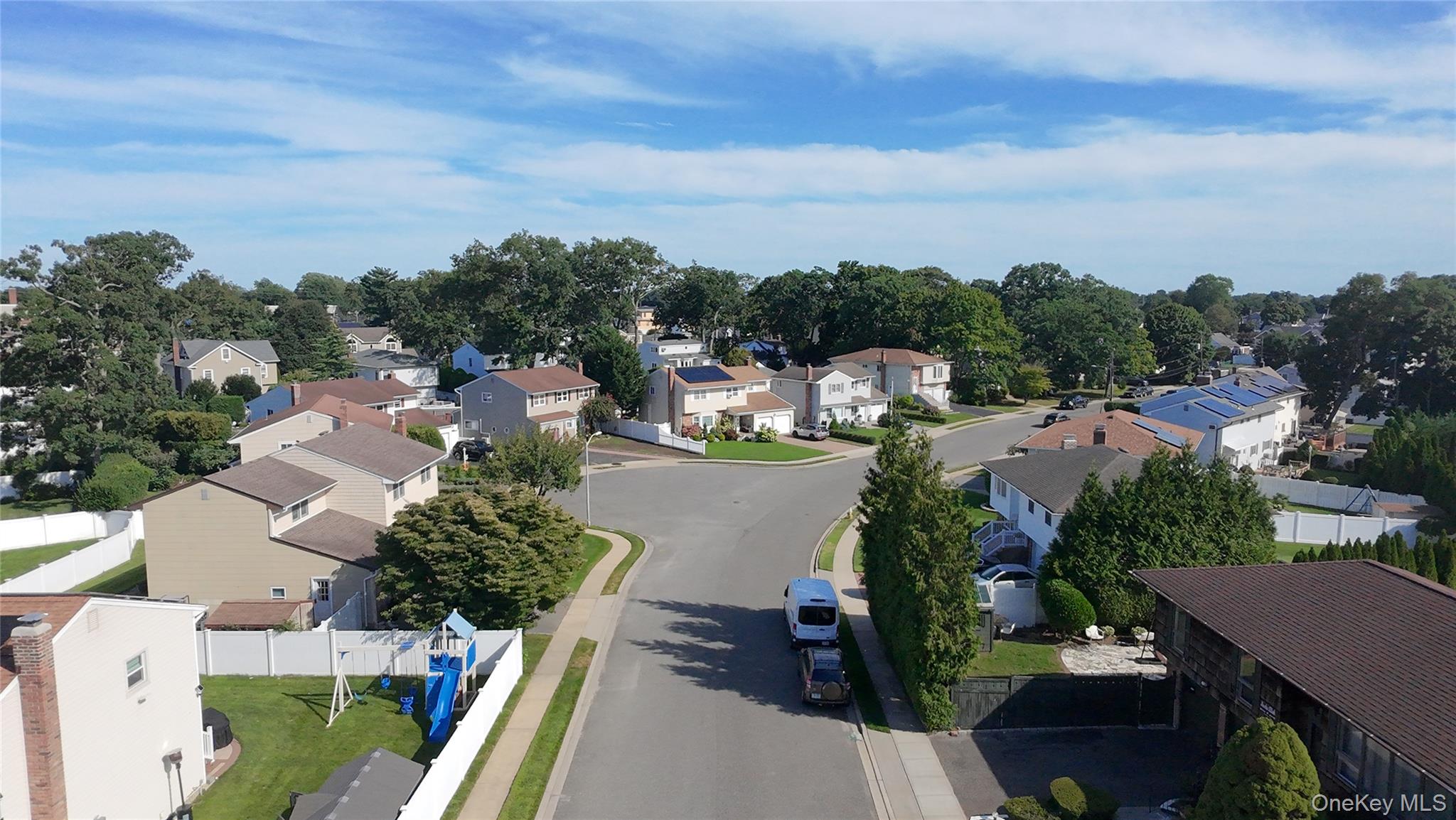 1975 Lenox Avenue – For Sale photo 2