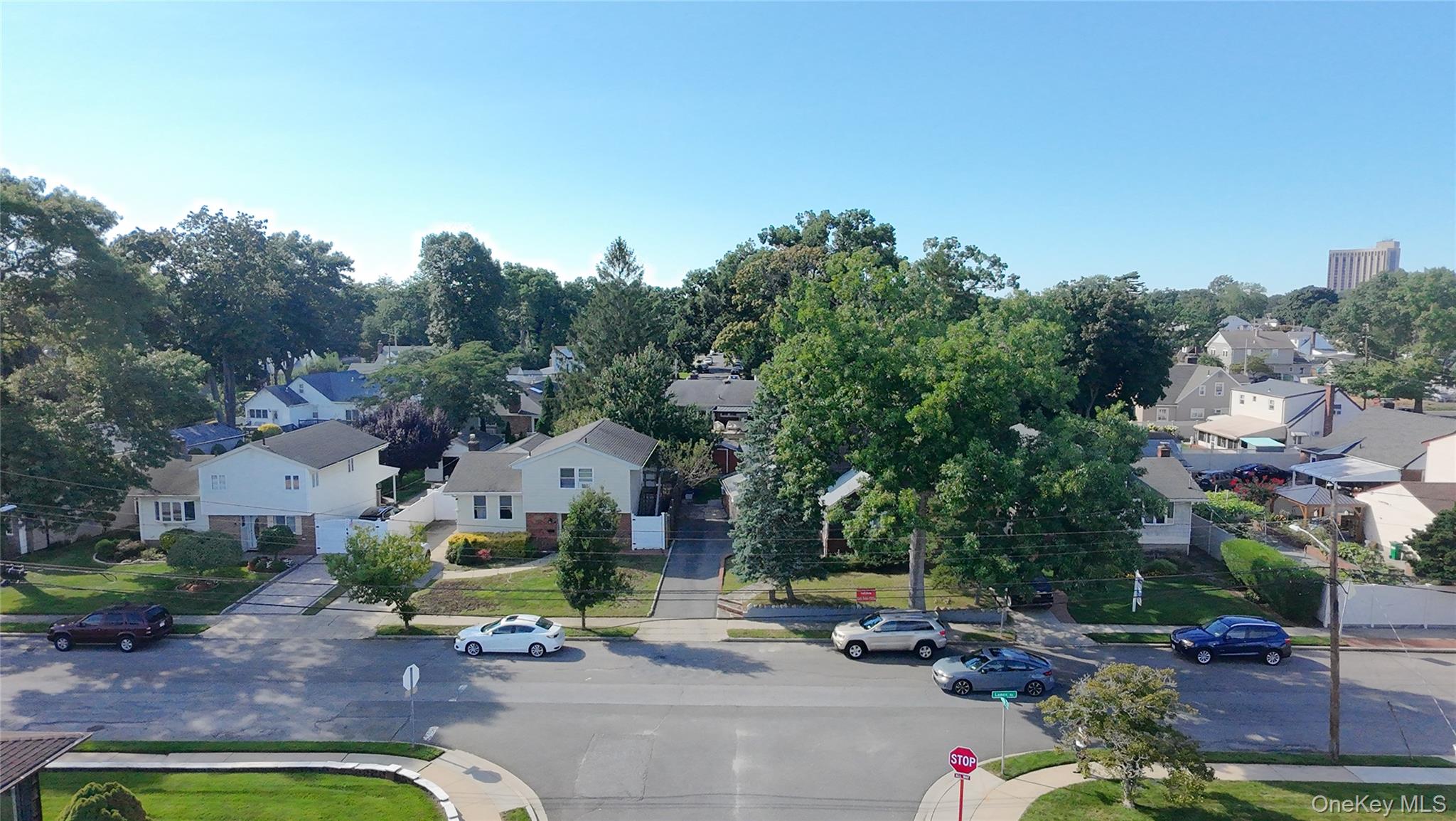 1975 Lenox Avenue – For Sale photo 5