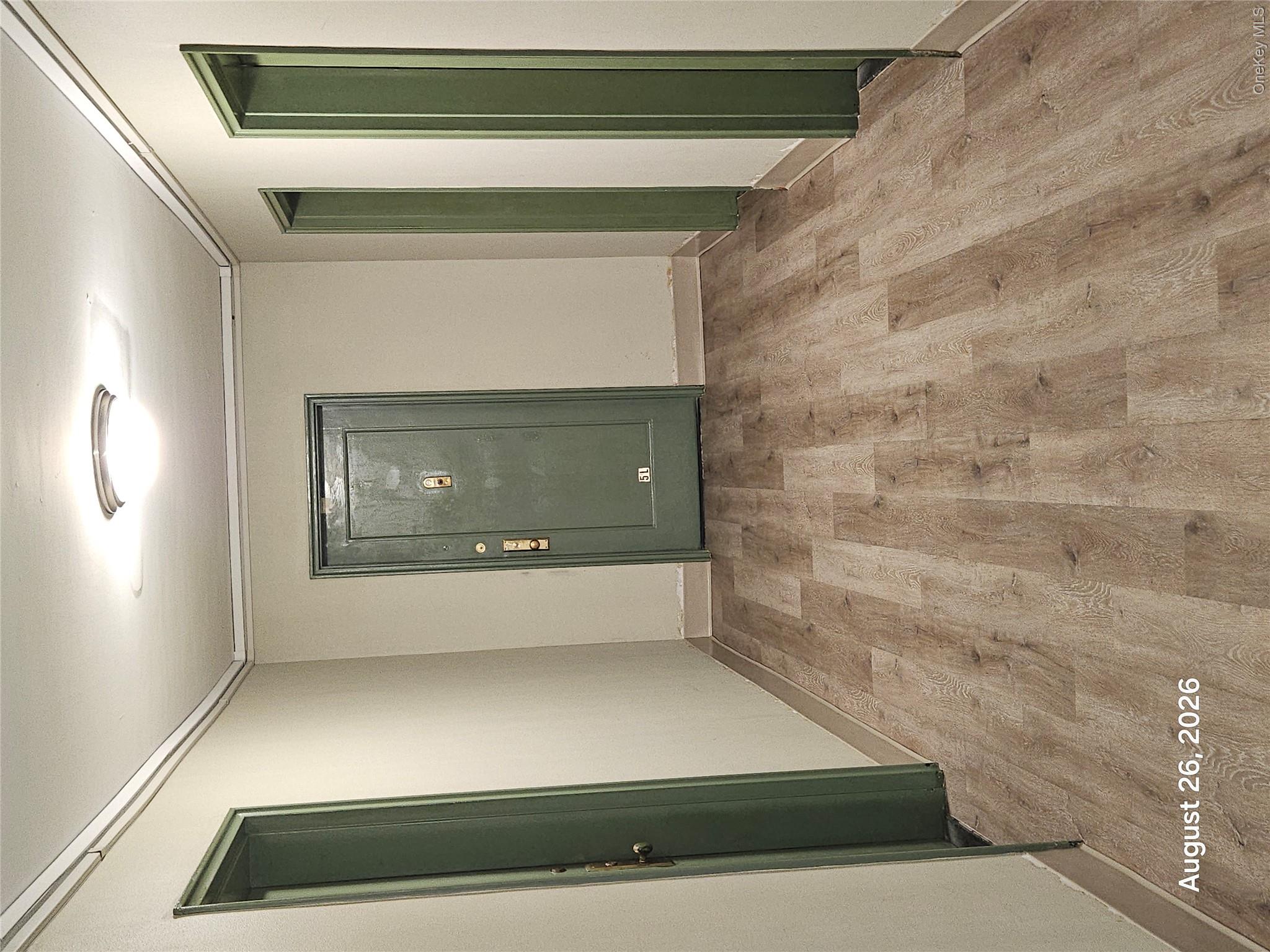 247 Parkview Avenue, Unit 5L photo 2