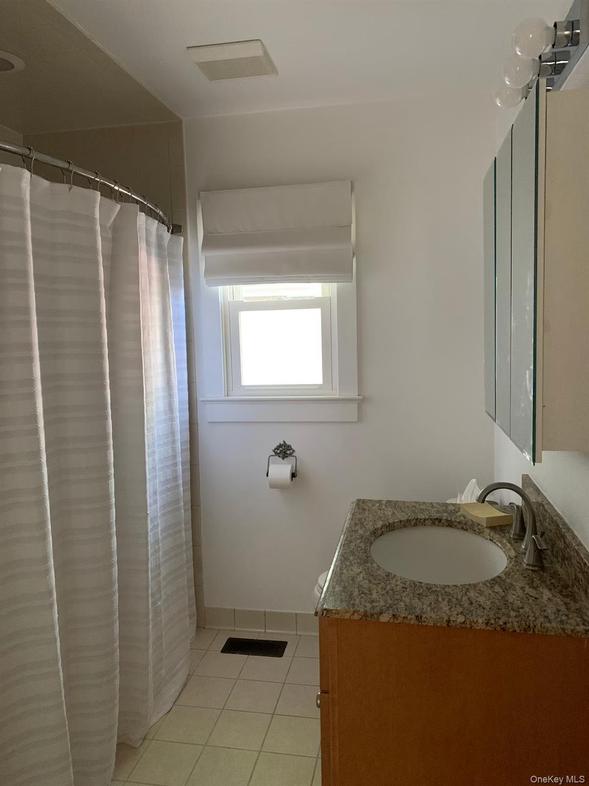 1240 West Road – For Rent photo 13