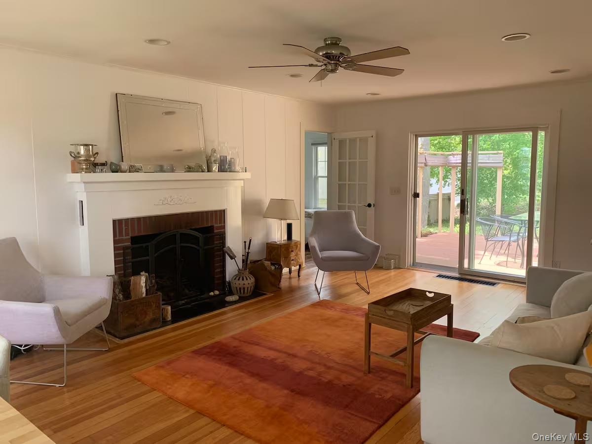 1240 West Road – For Rent photo 3