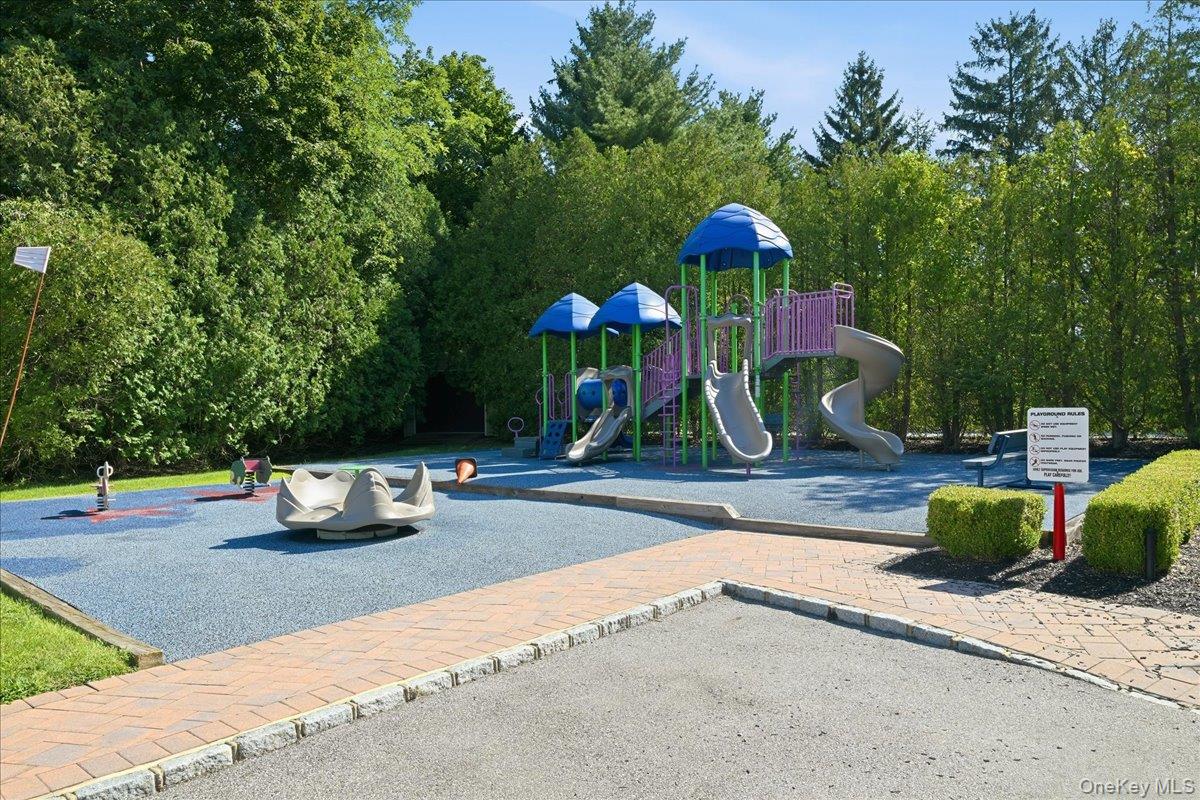49 Villas Circle – For Sale photo 47