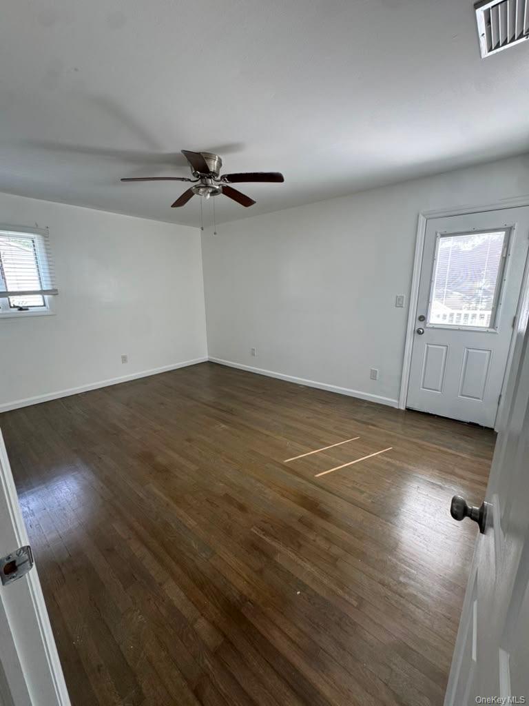 10 Dartmouth Drive – For Rent photo 6