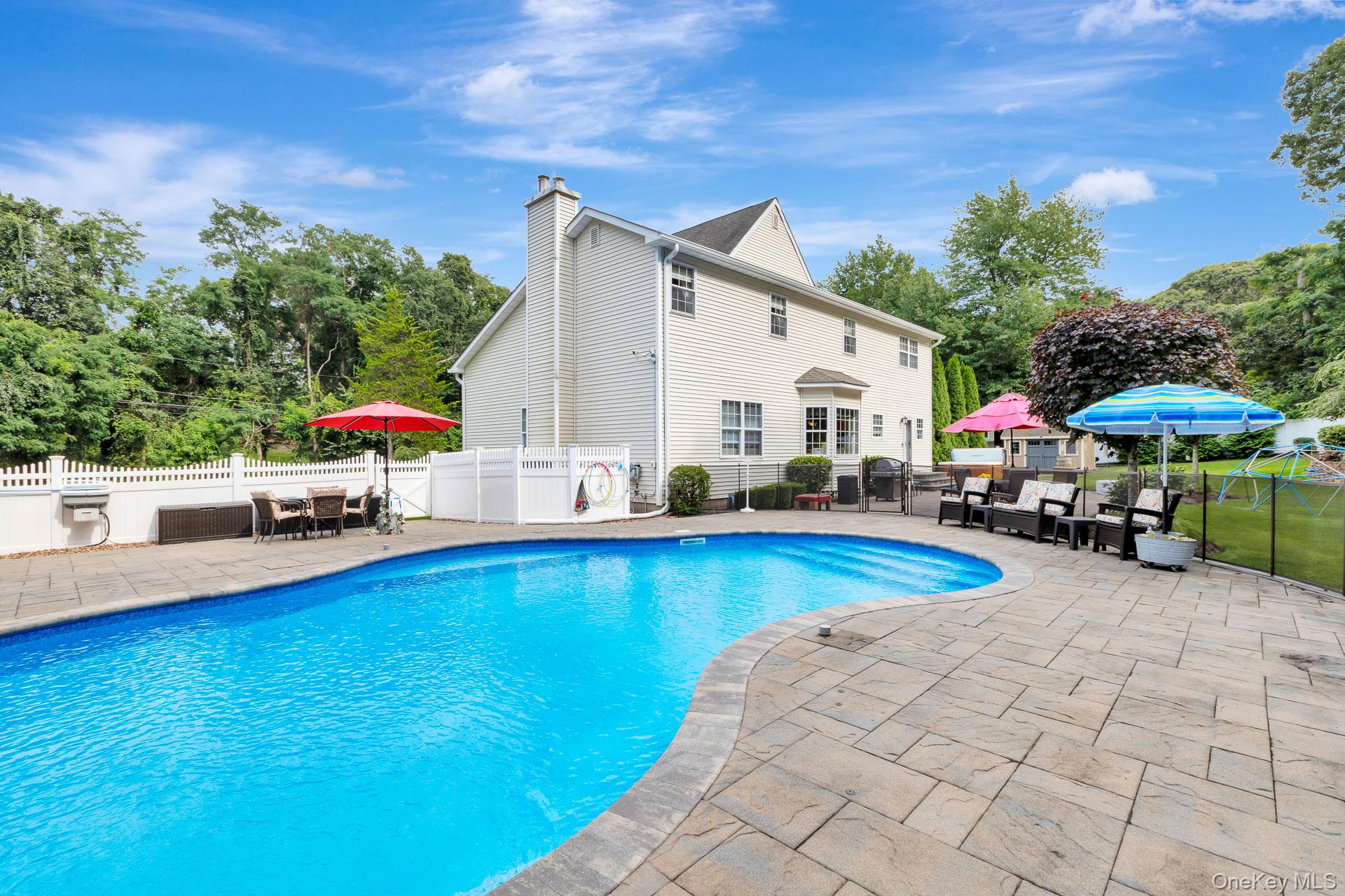 2835 N Wading River Road – For Sale photo 40