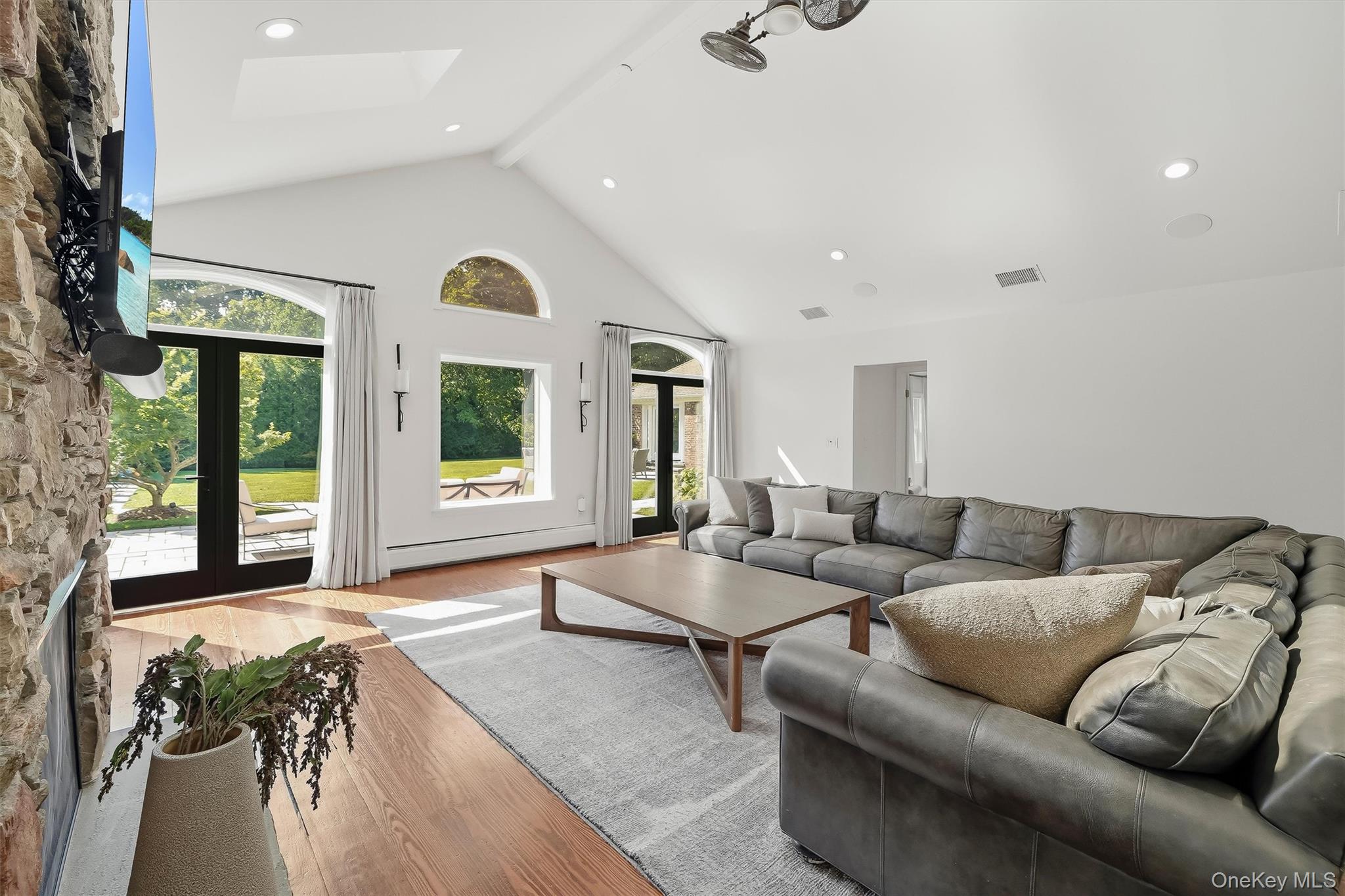 8 Rose Hill Road – For Sale photo 15