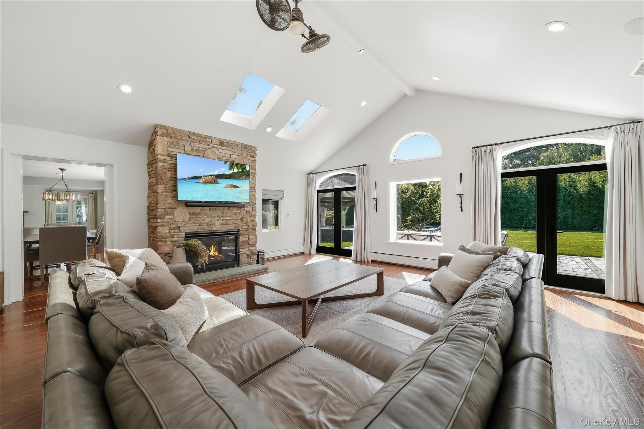 8 Rose Hill Road – For Sale photo 16