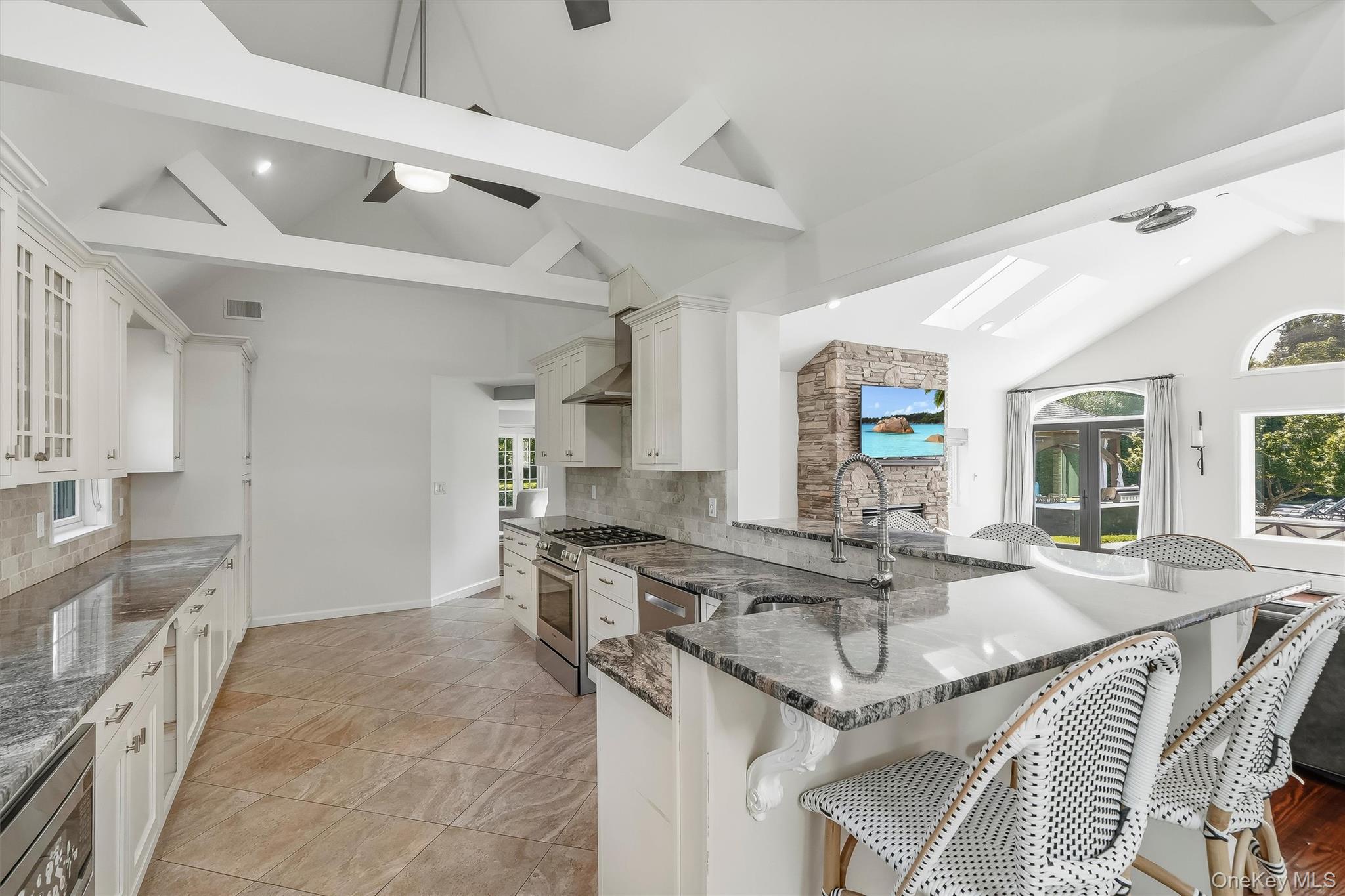 8 Rose Hill Road – For Sale photo 23