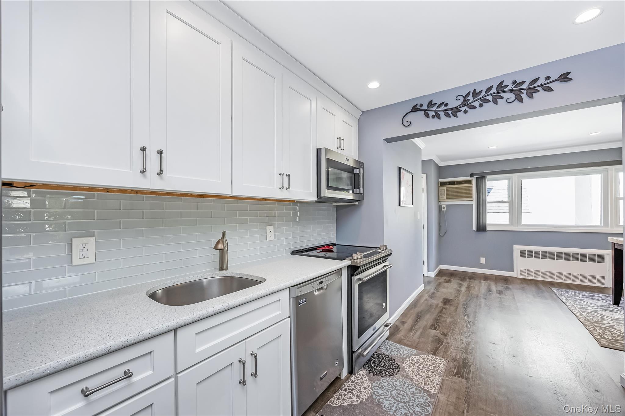 108 Woods Avenue – For Sale photo 5