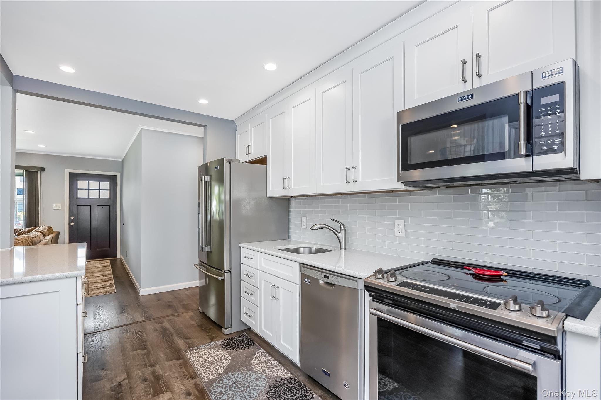 108 Woods Avenue – For Sale photo 6