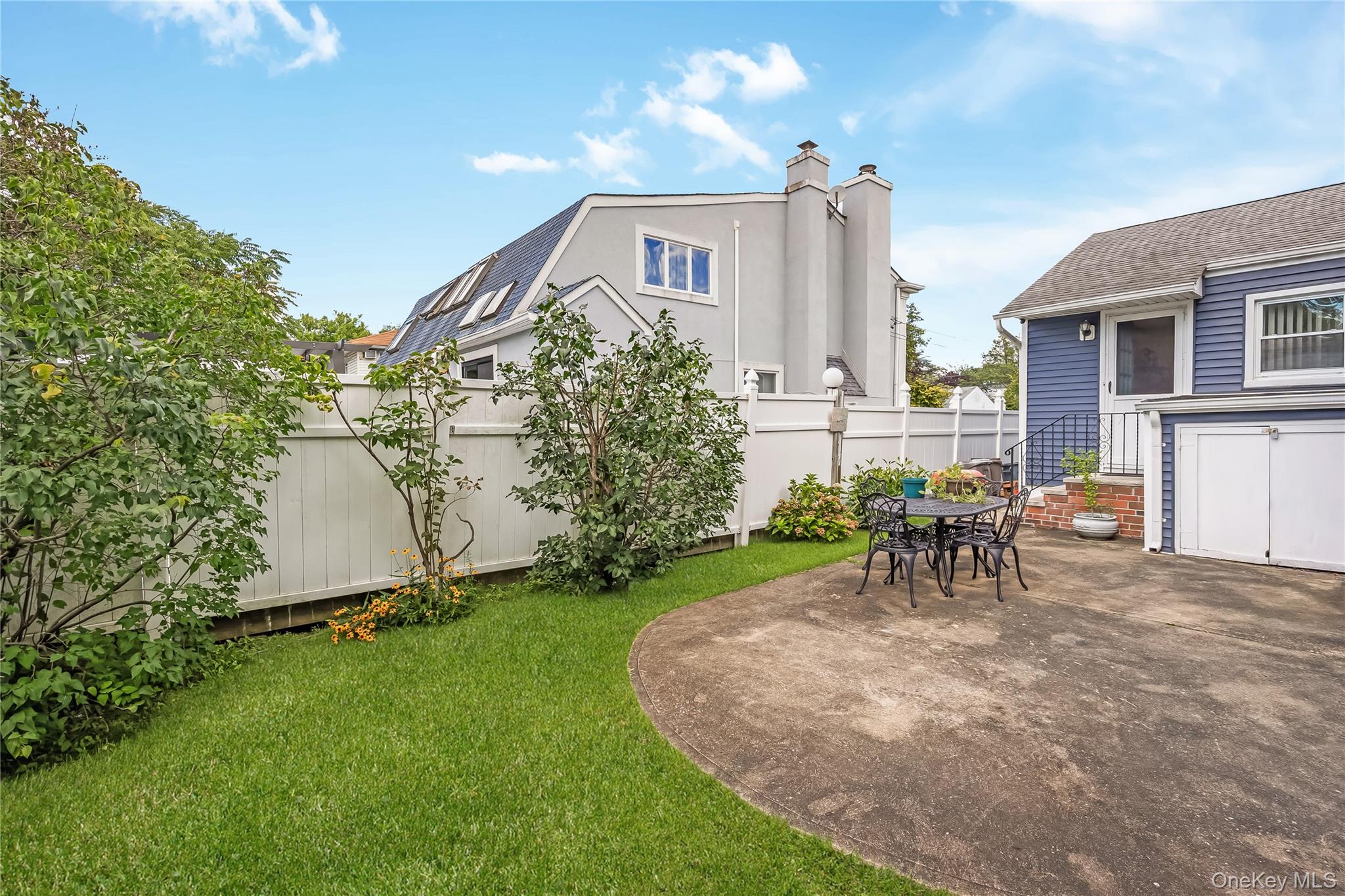 108 Woods Avenue – For Sale photo 25