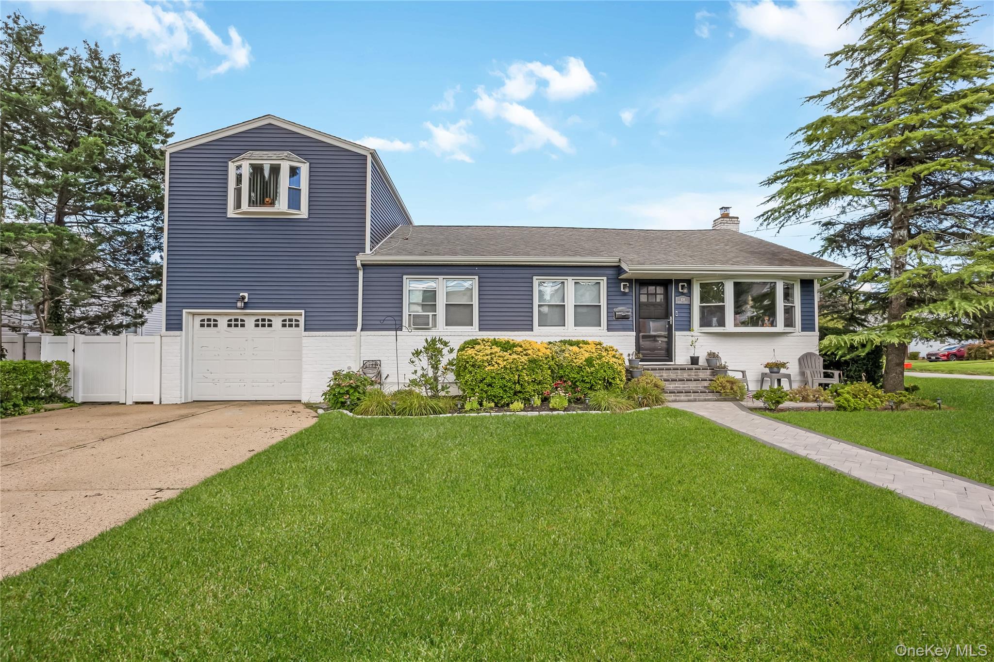 108 Woods Avenue – For Sale