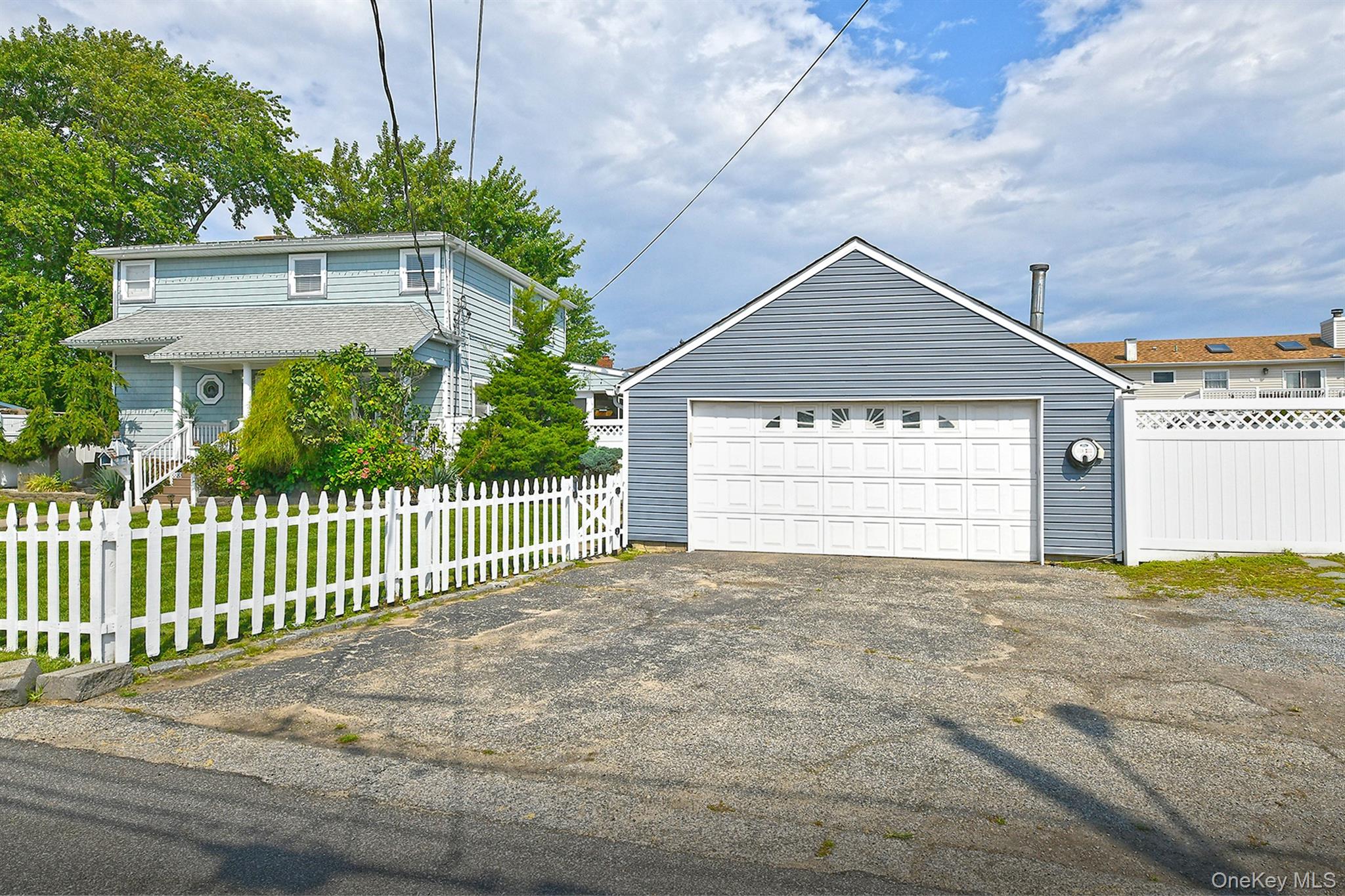 48 Lake Street – For Sale photo 3
