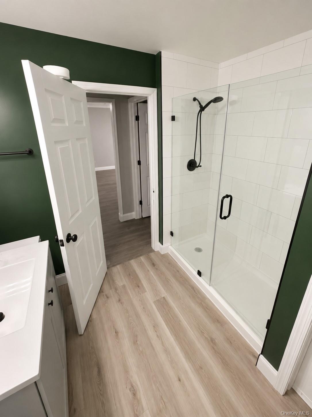 3 Seward Avenue – For Rent photo 8