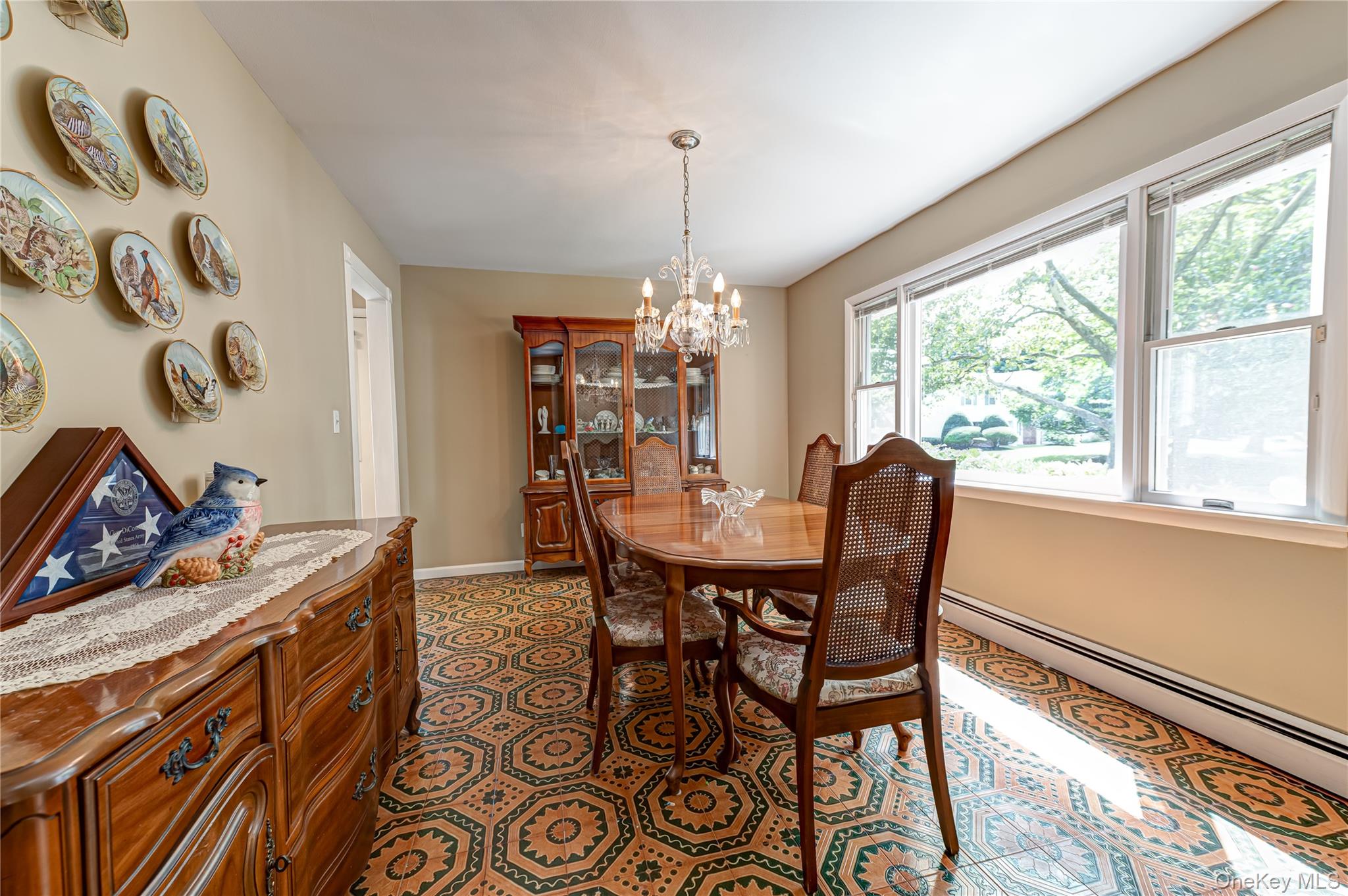 8 Salisbury Drive N – For Sale photo 10