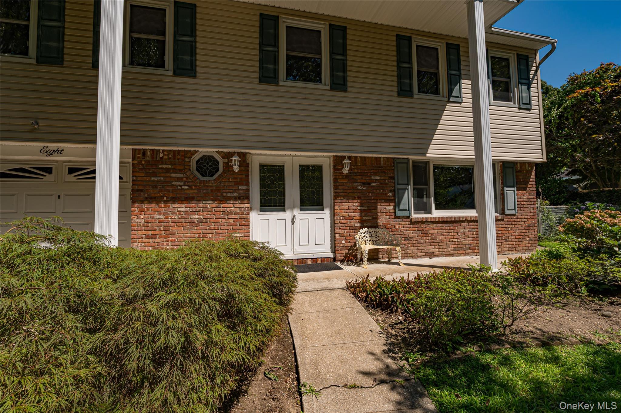 8 Salisbury Drive N – For Sale photo 5