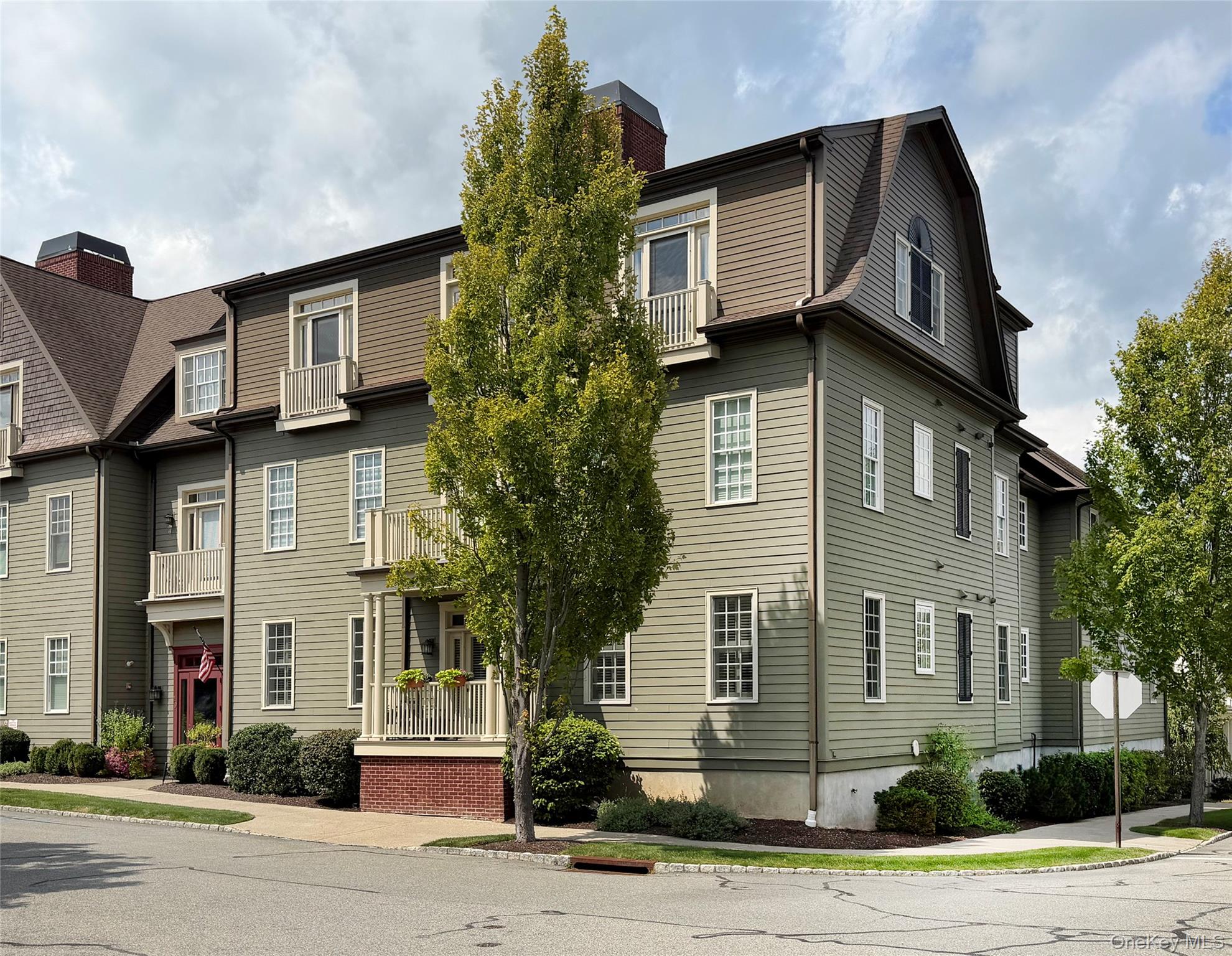 19 Cropsey St Unit 1D Cropsey Street, Unit 1 D photo 4