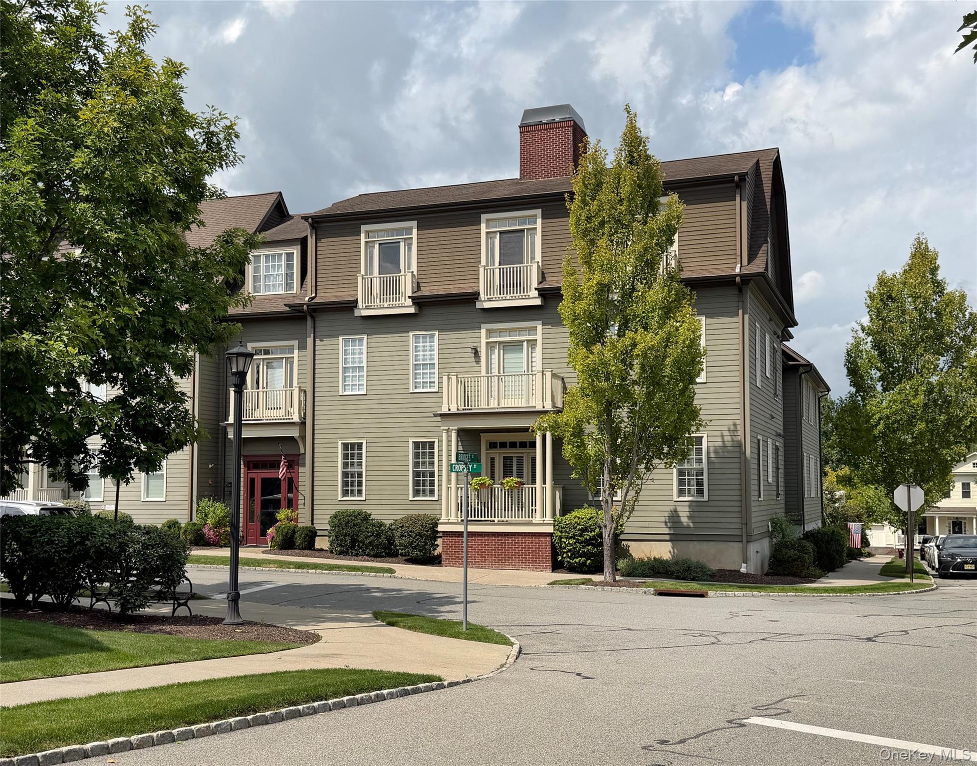 19 Cropsey St Unit 1D Cropsey Street, Unit 1 D photo 5