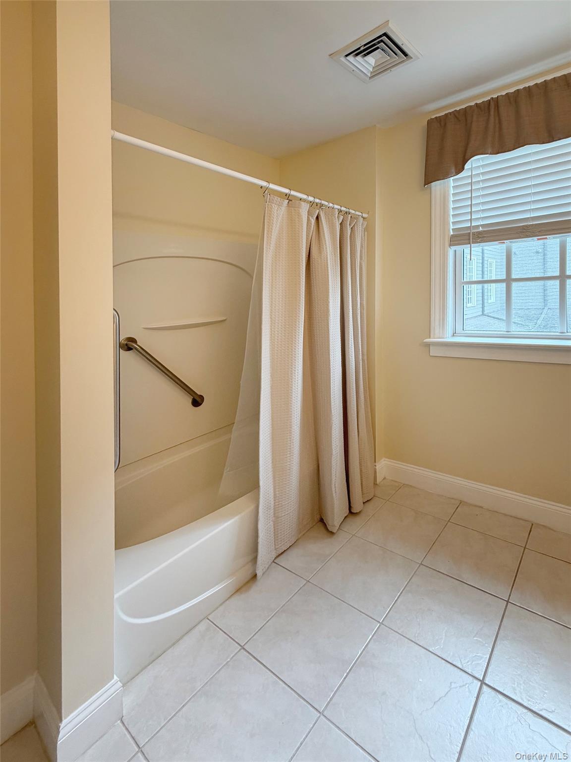 19 Cropsey St Unit 1D Cropsey Street, Unit 1 D photo 25
