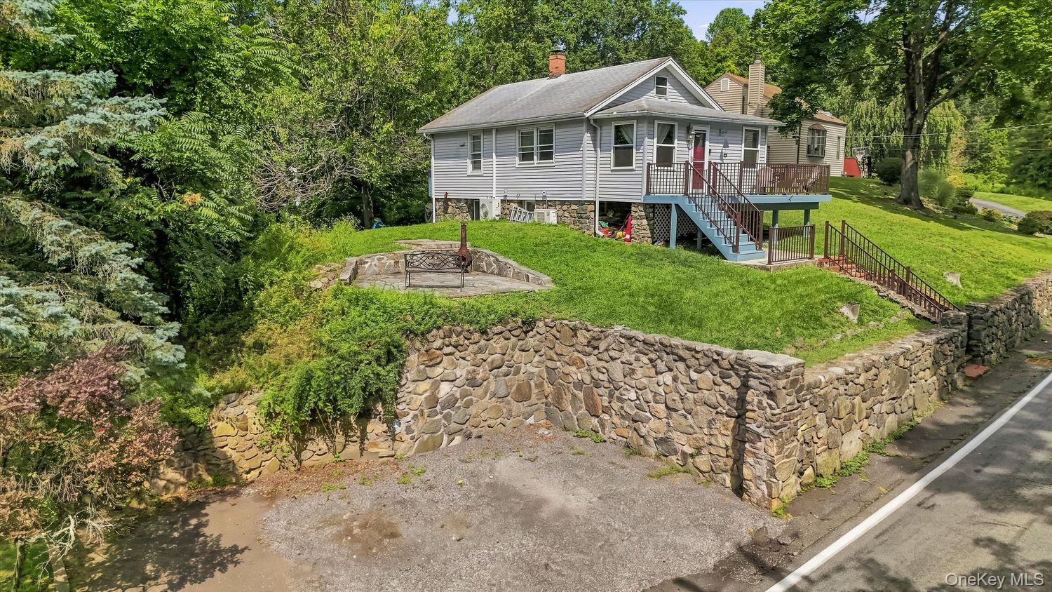 39 Buckberg Road – For Sale photo 2